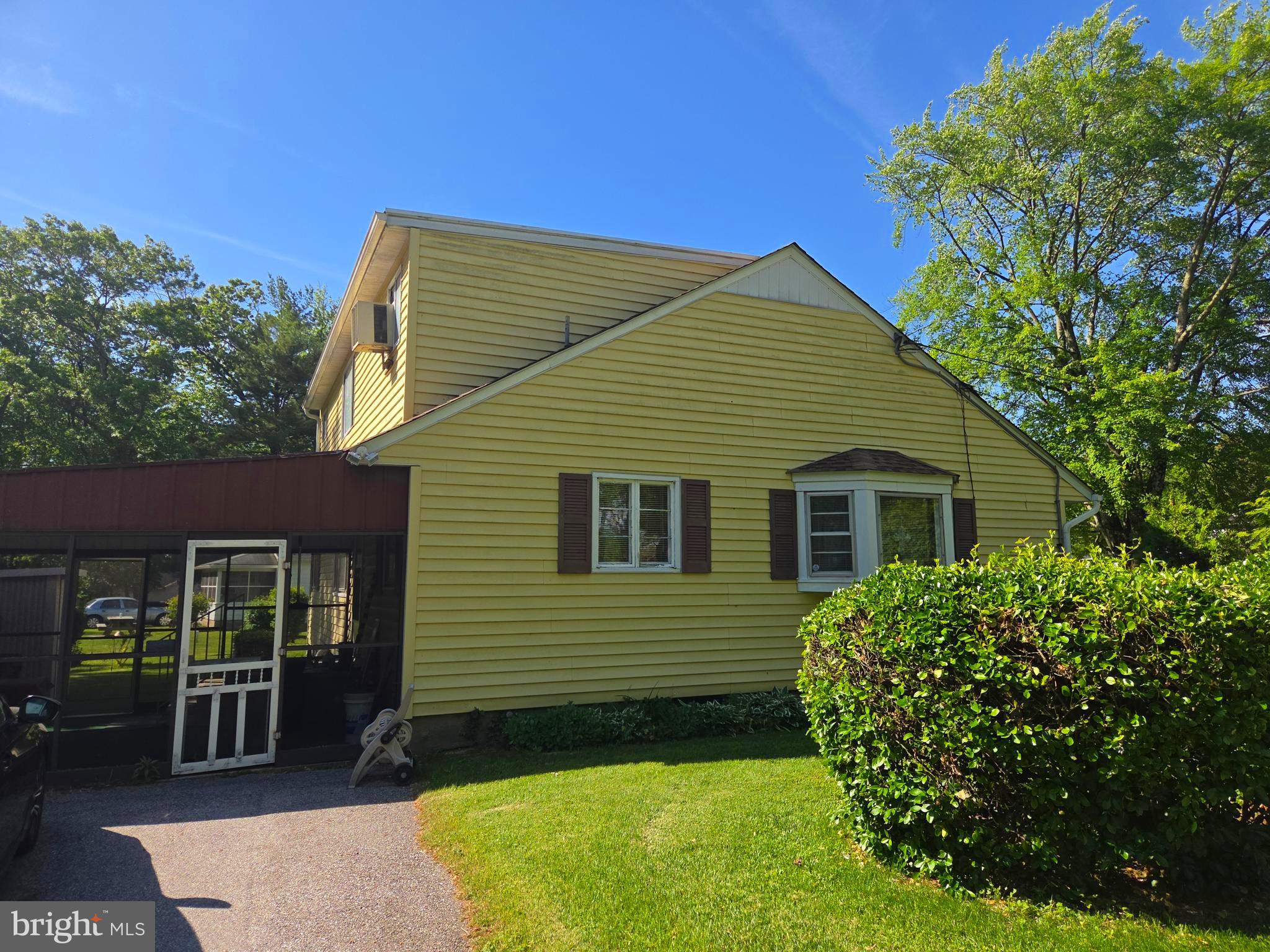 BOWLEYS QUARTERS - Residential