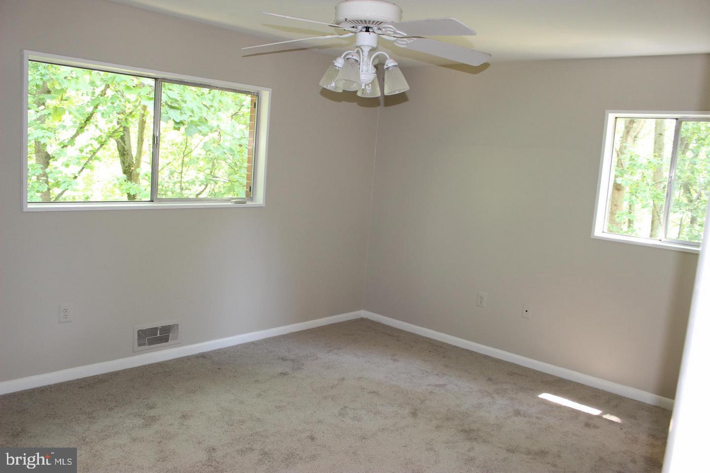 PARKSIDE CONDOMINIUMS - Residential Lease