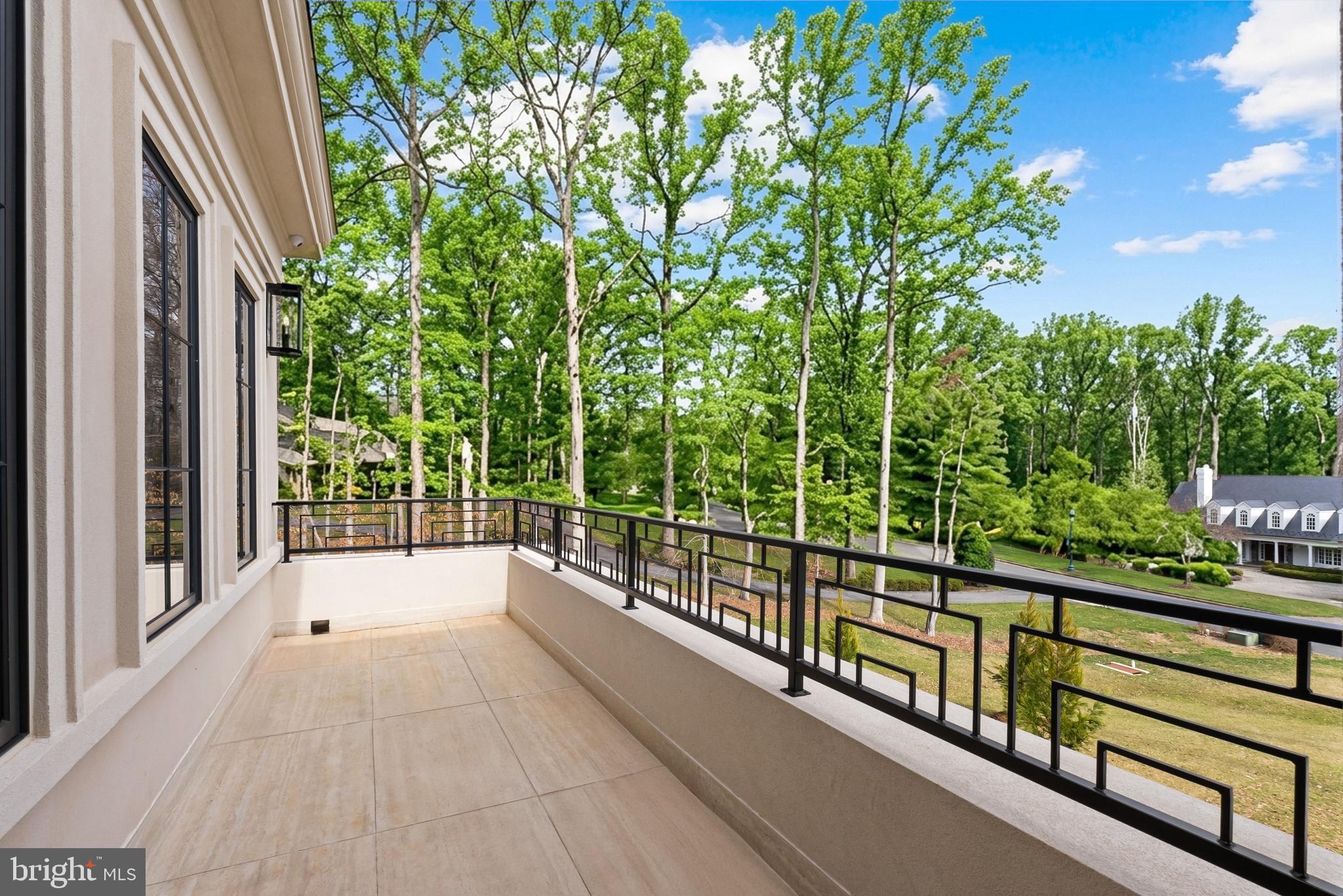AVENEL - Residential