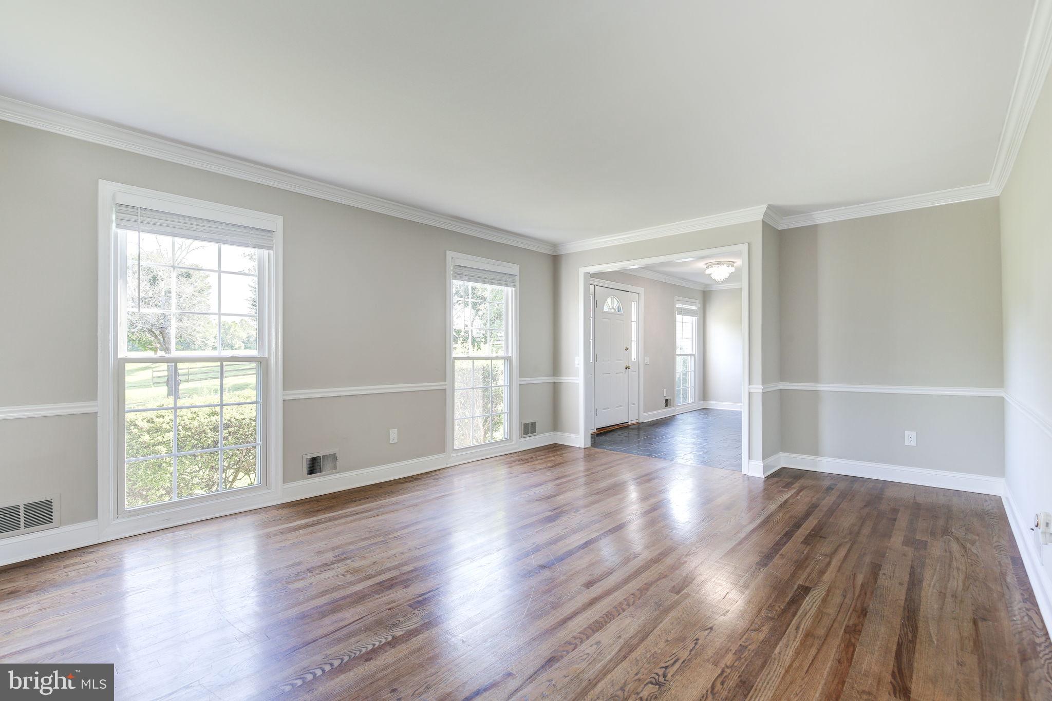 POTOMAC COMMONS - Residential