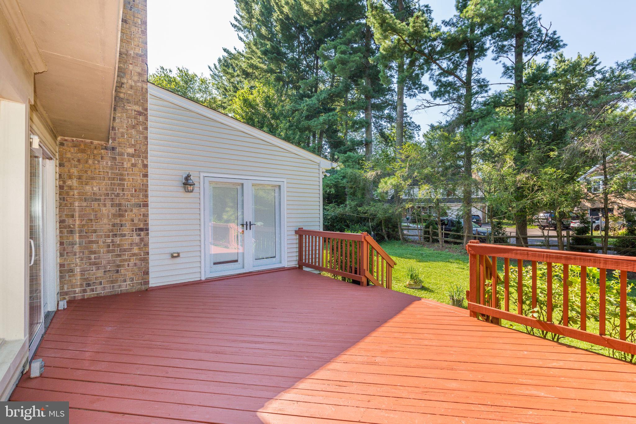 POTOMAC COMMONS - Residential