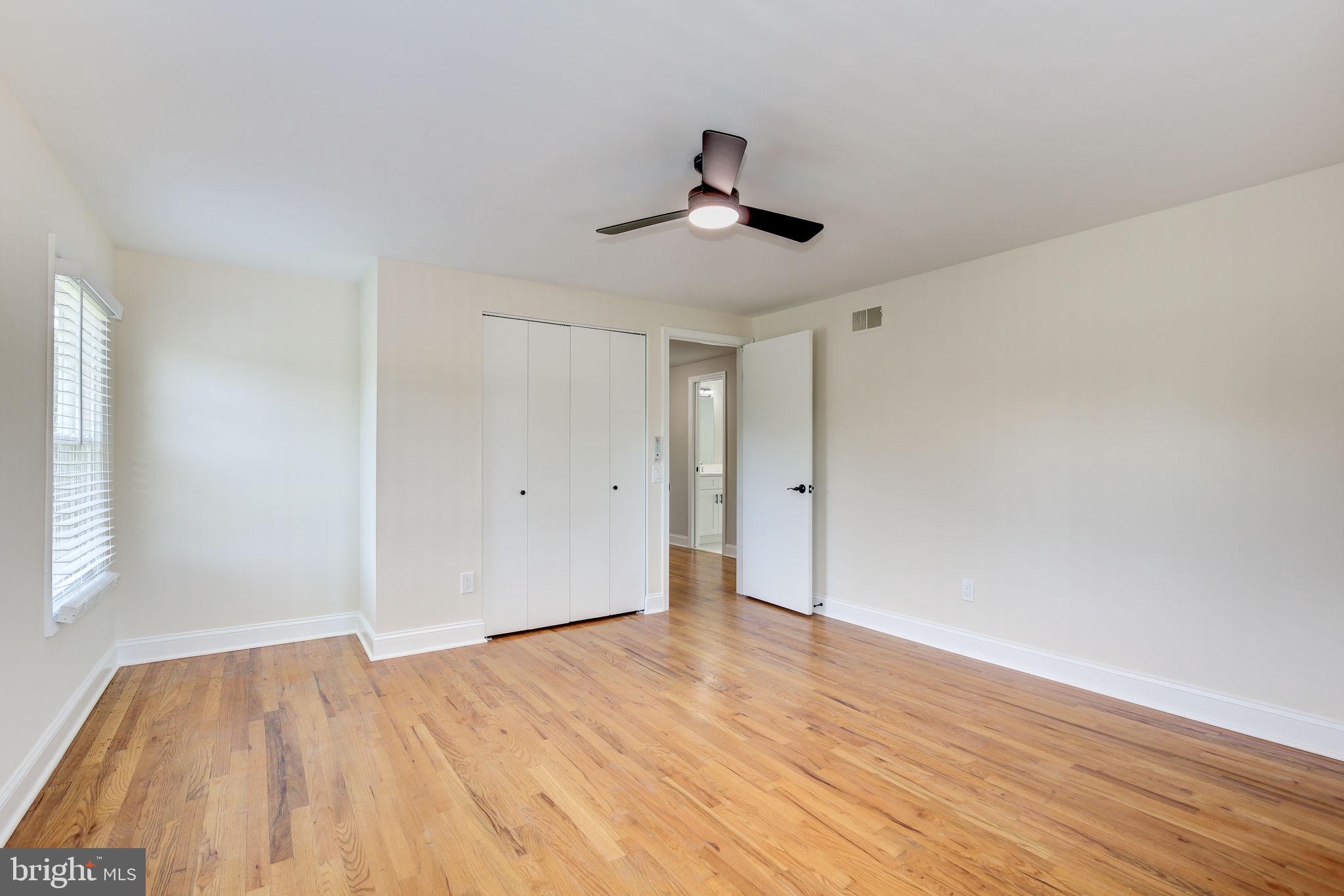 POTOMAC COMMONS - Residential