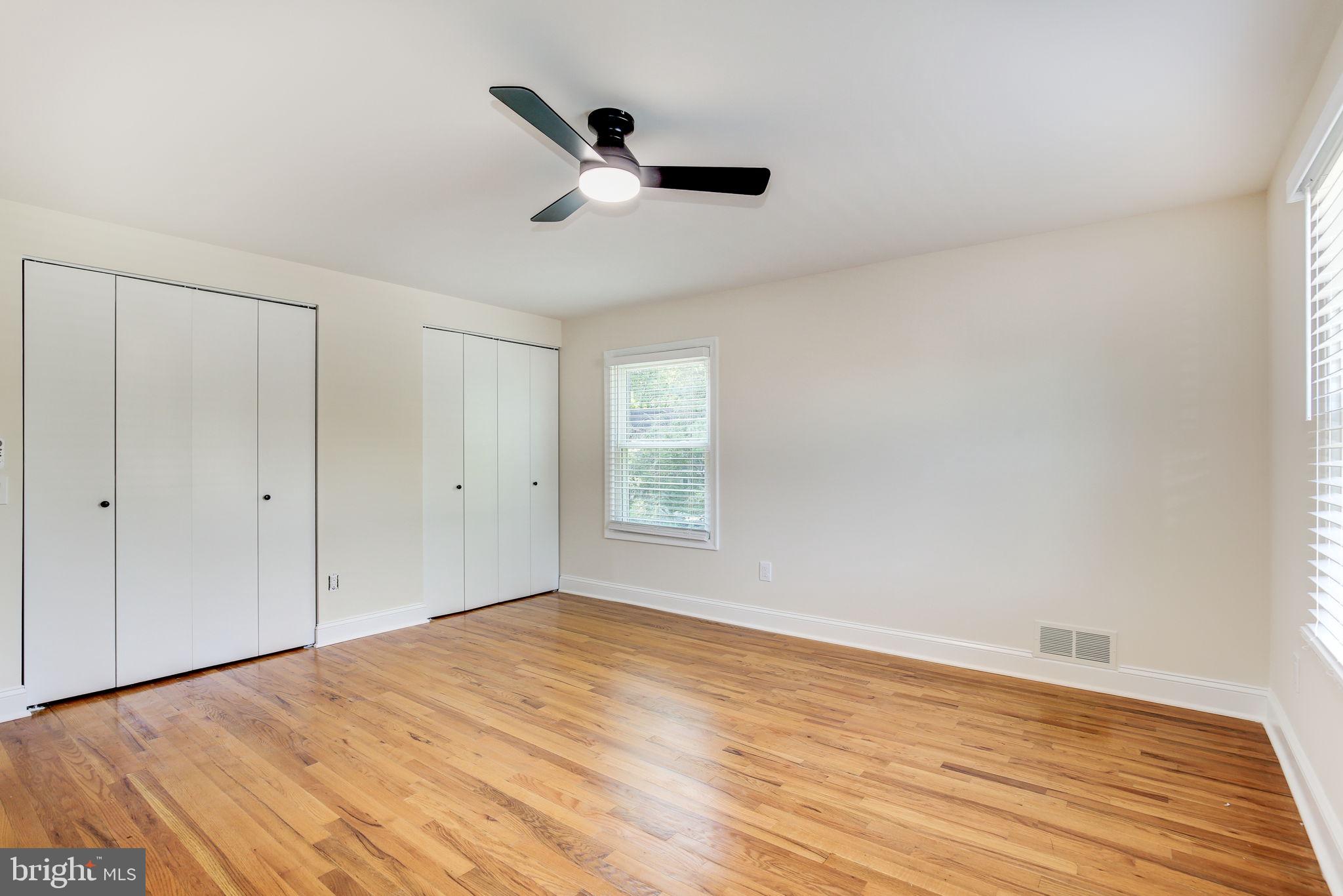 POTOMAC COMMONS - Residential