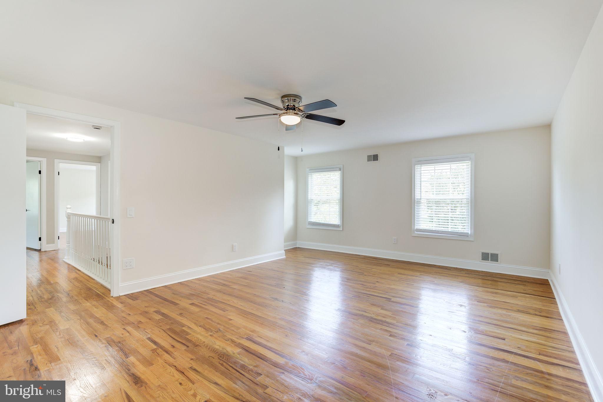 POTOMAC COMMONS - Residential