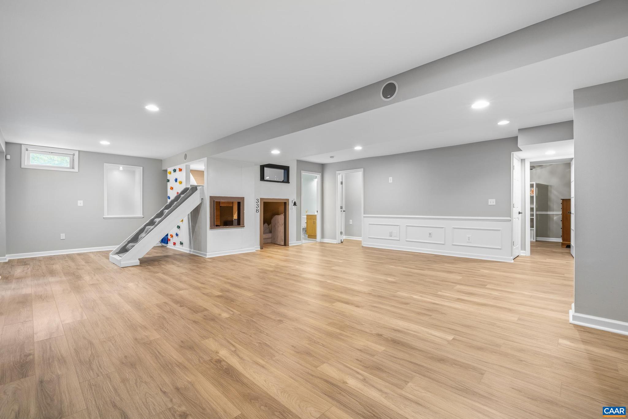 SPRING CREEK - Residential