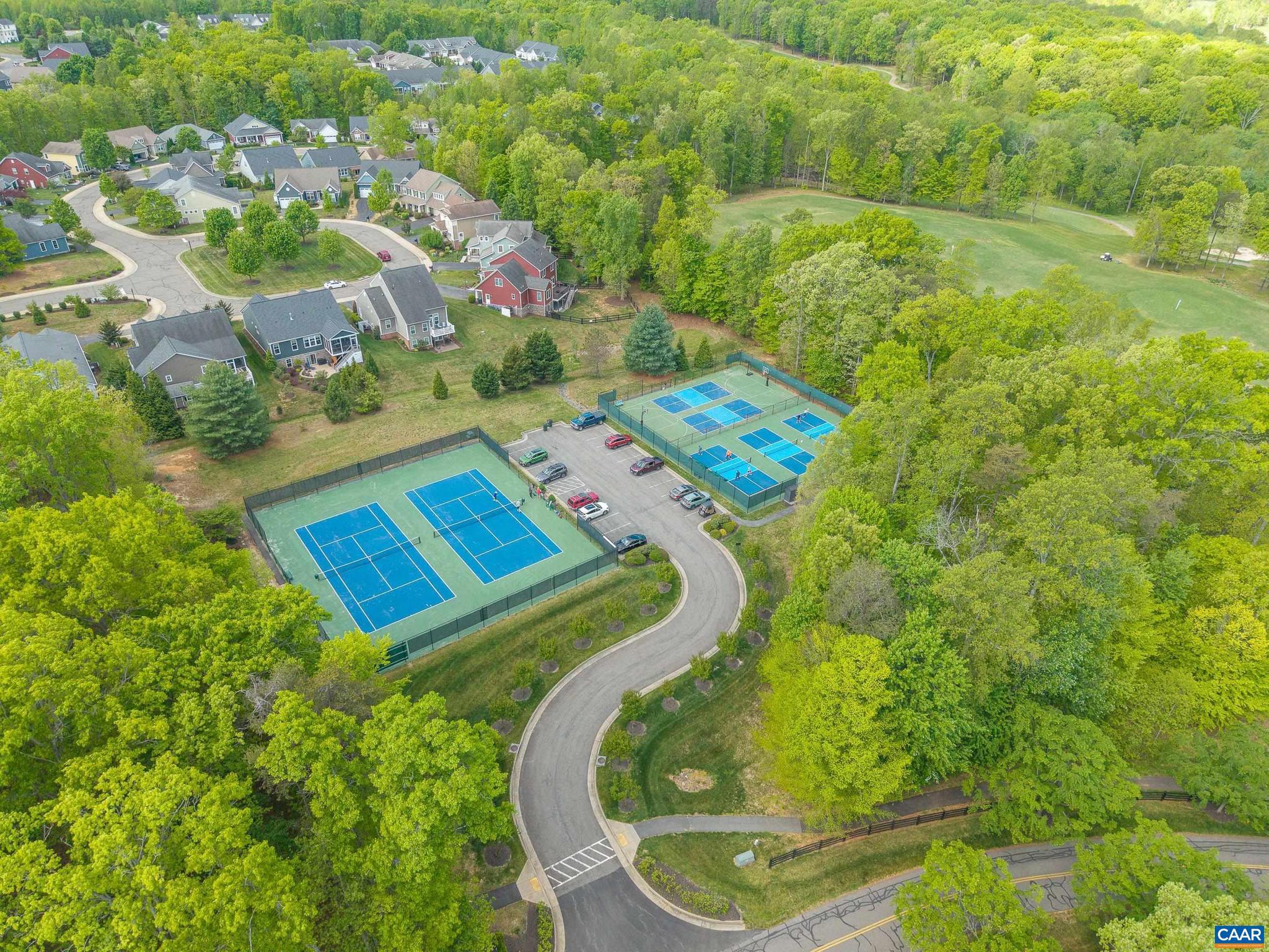 SPRING CREEK - Residential