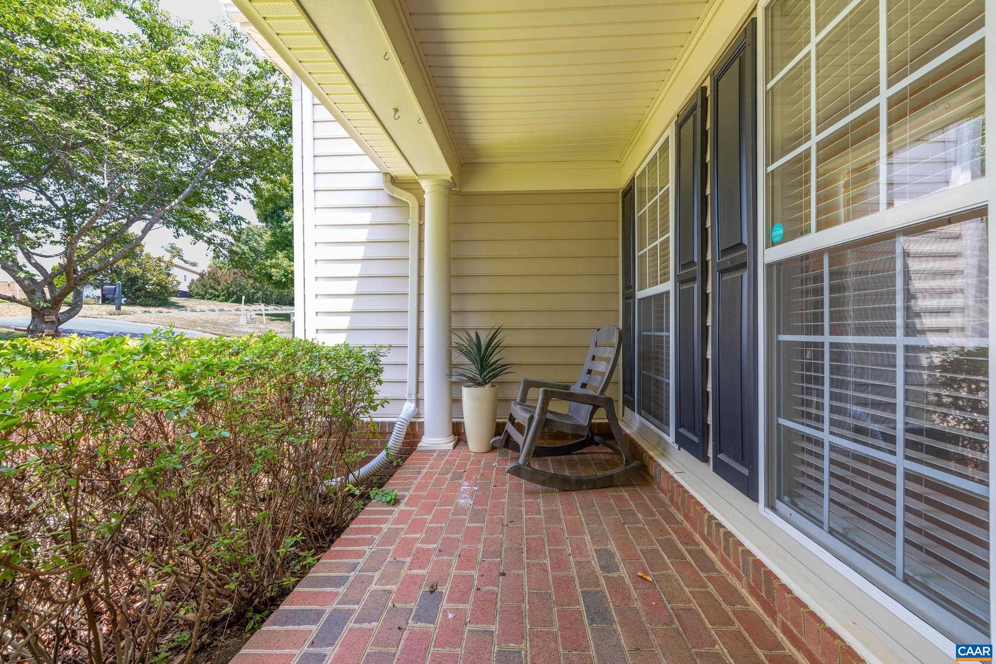 SPRING CREEK - Residential