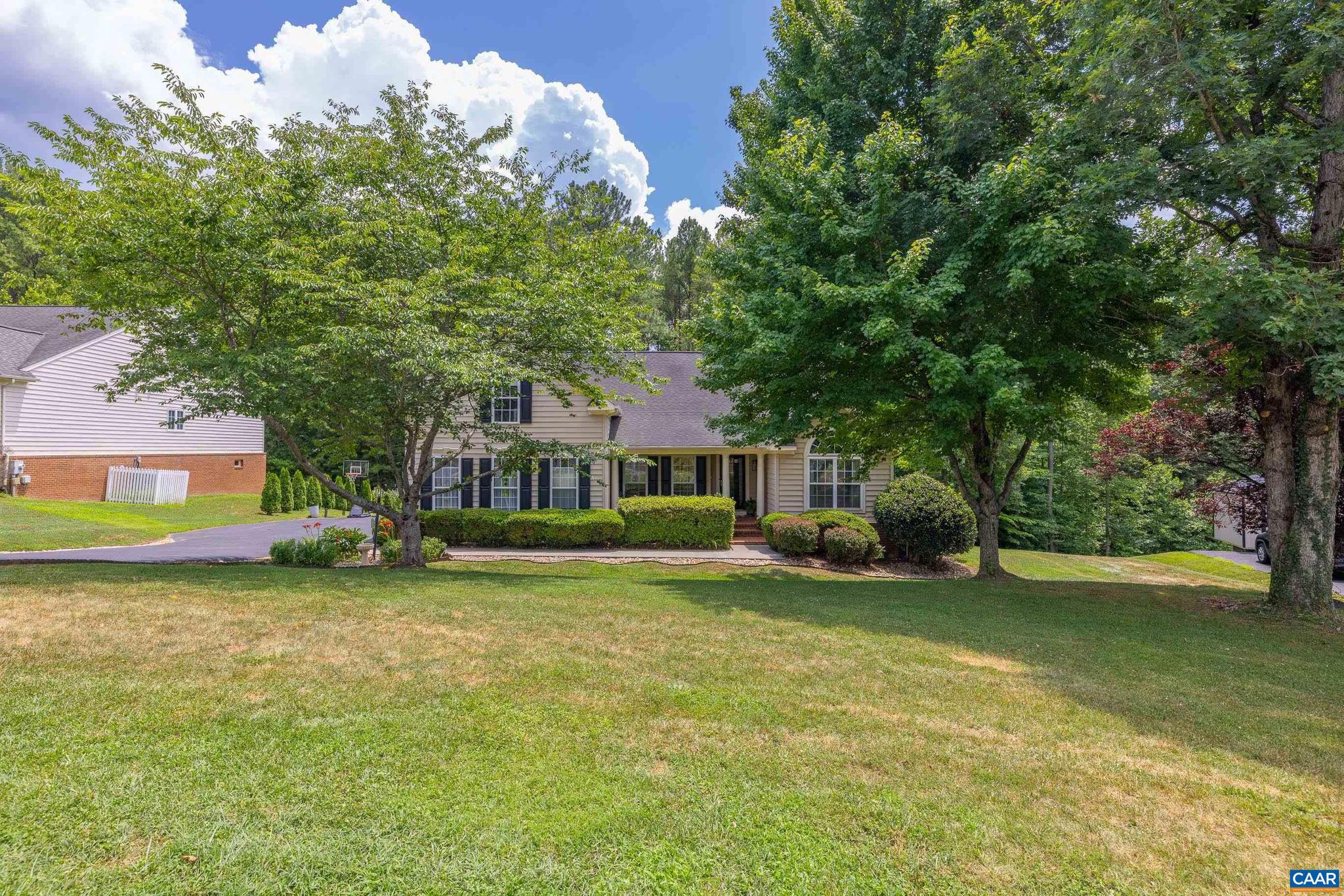SPRING CREEK - Residential