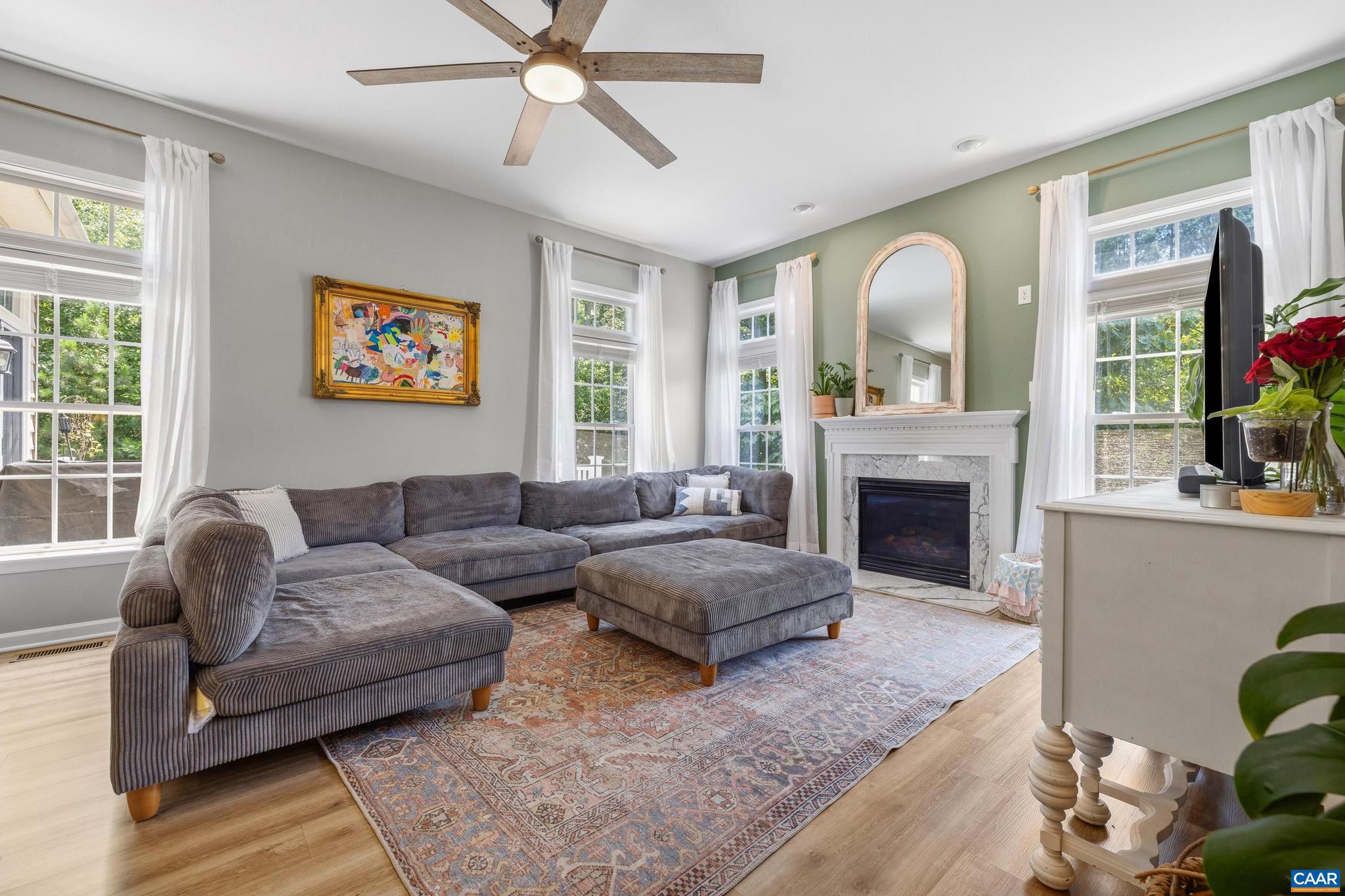 SPRING CREEK - Residential