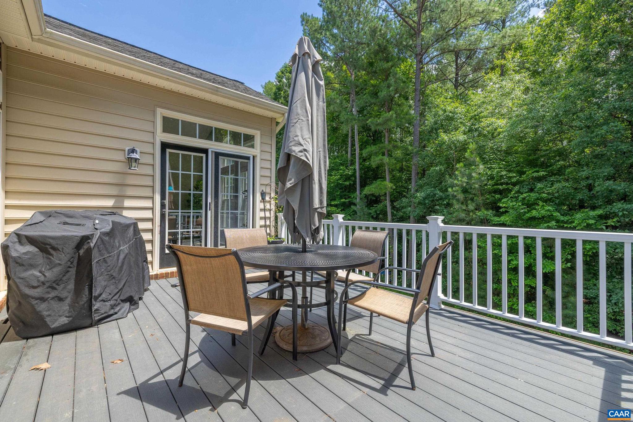 SPRING CREEK - Residential