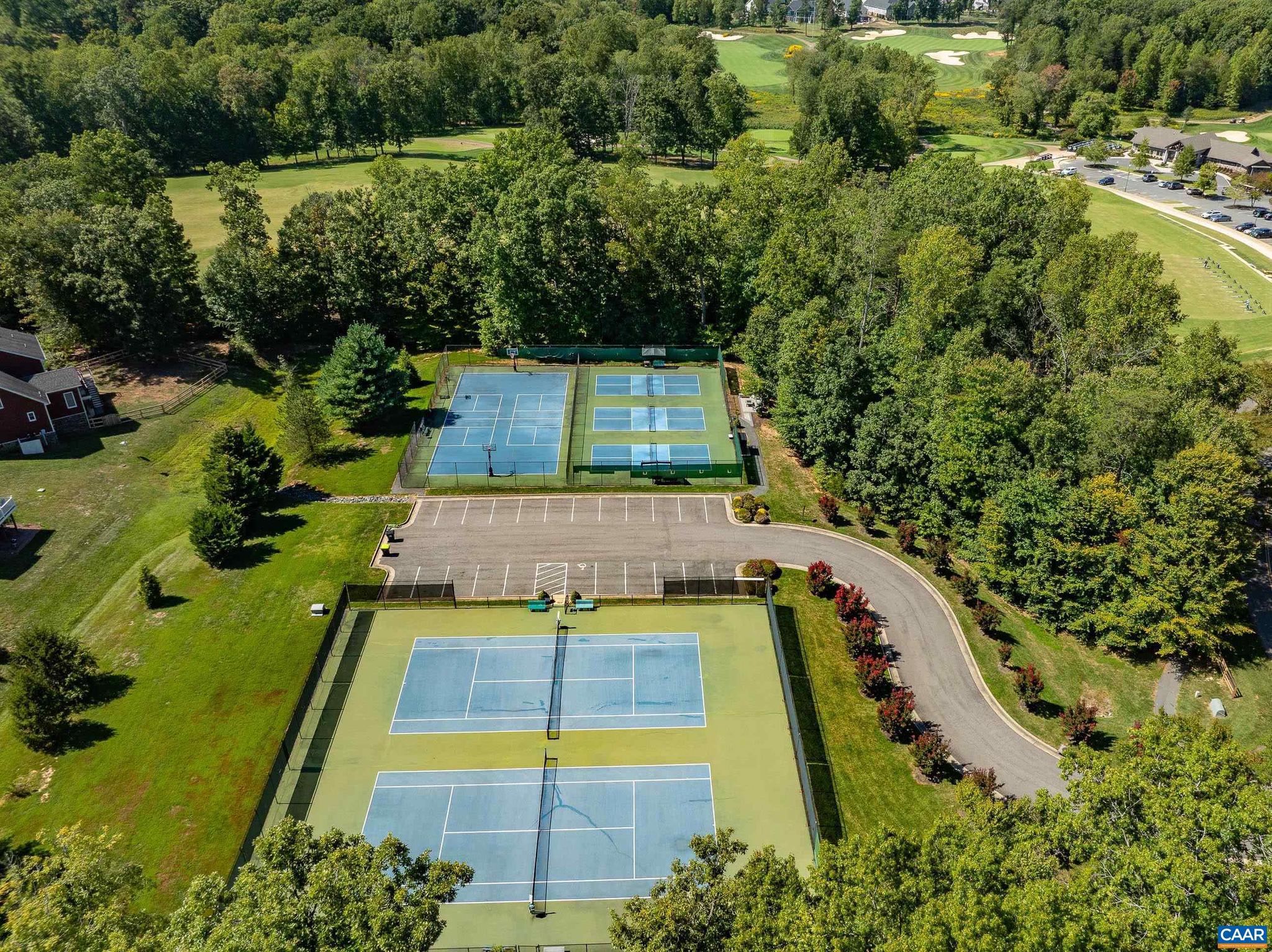SPRING CREEK - Residential