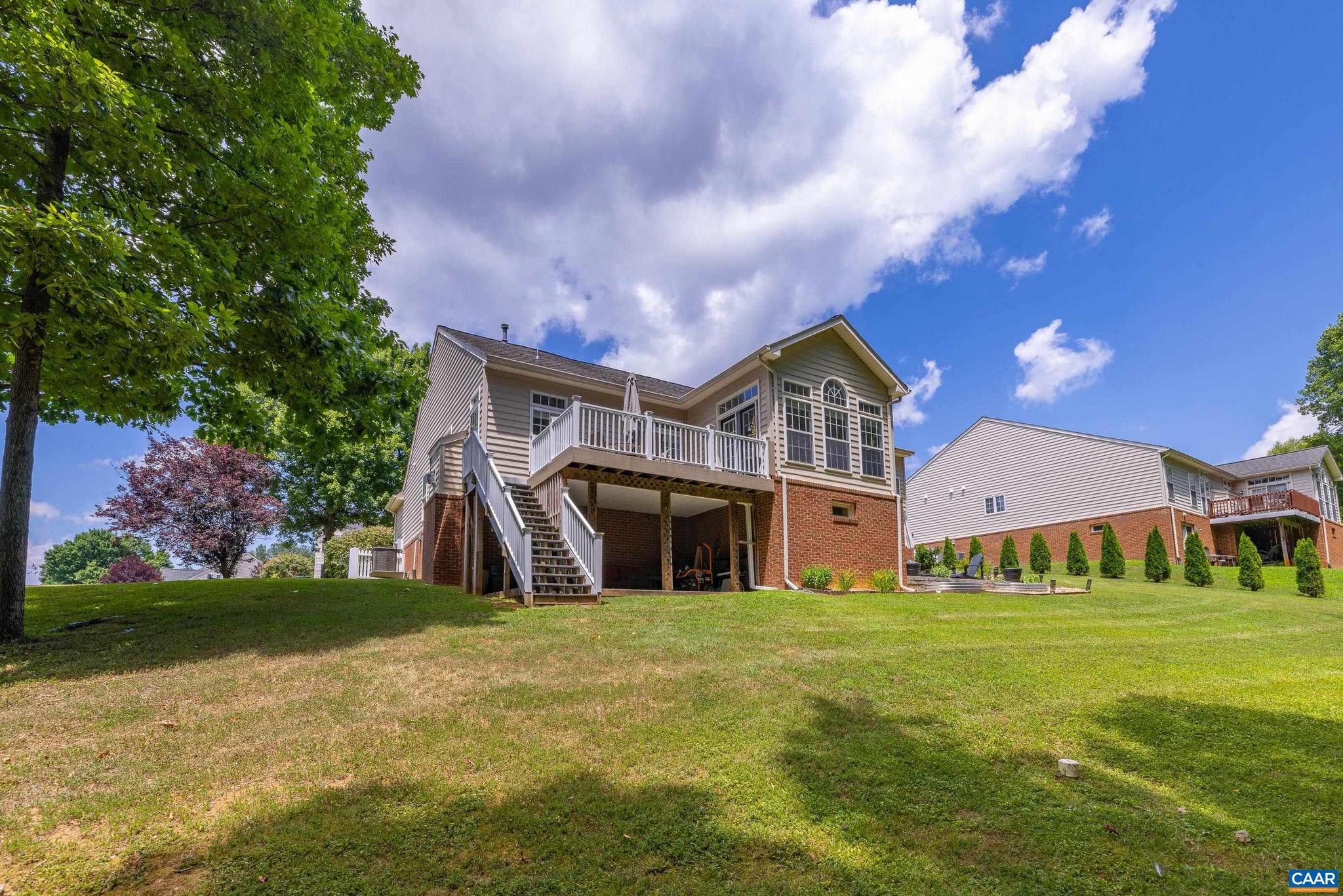 SPRING CREEK - Residential