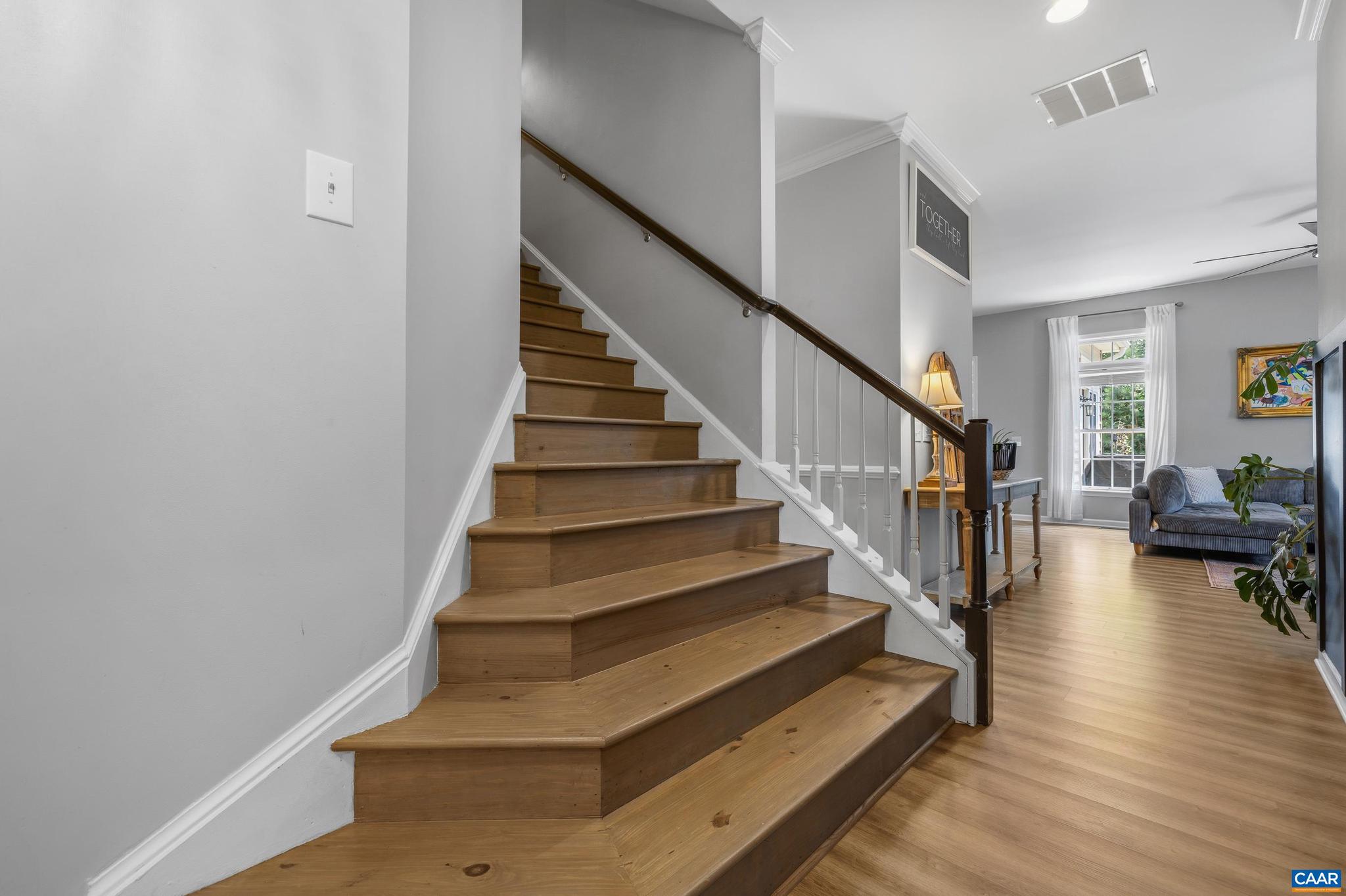 SPRING CREEK - Residential