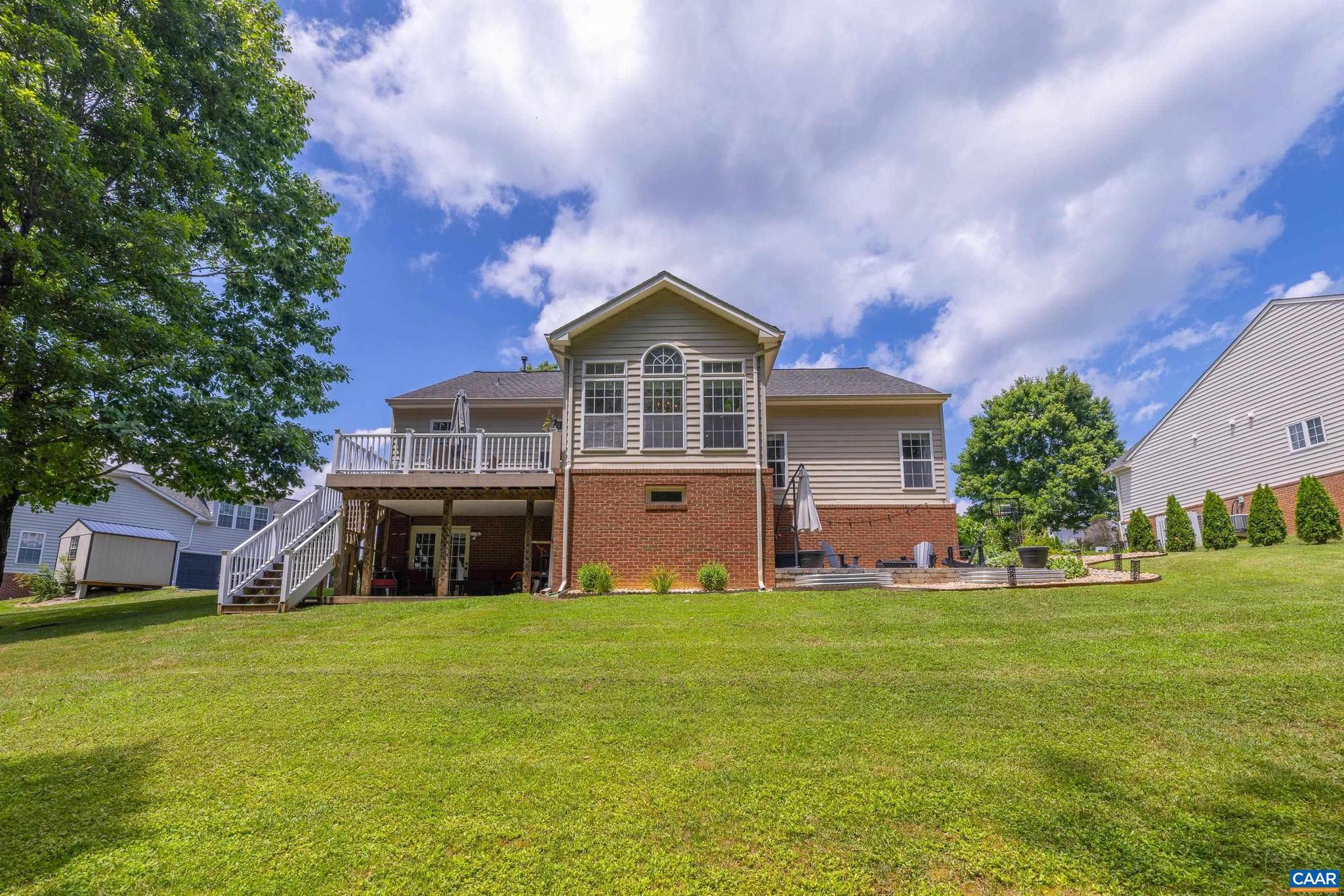 SPRING CREEK - Residential