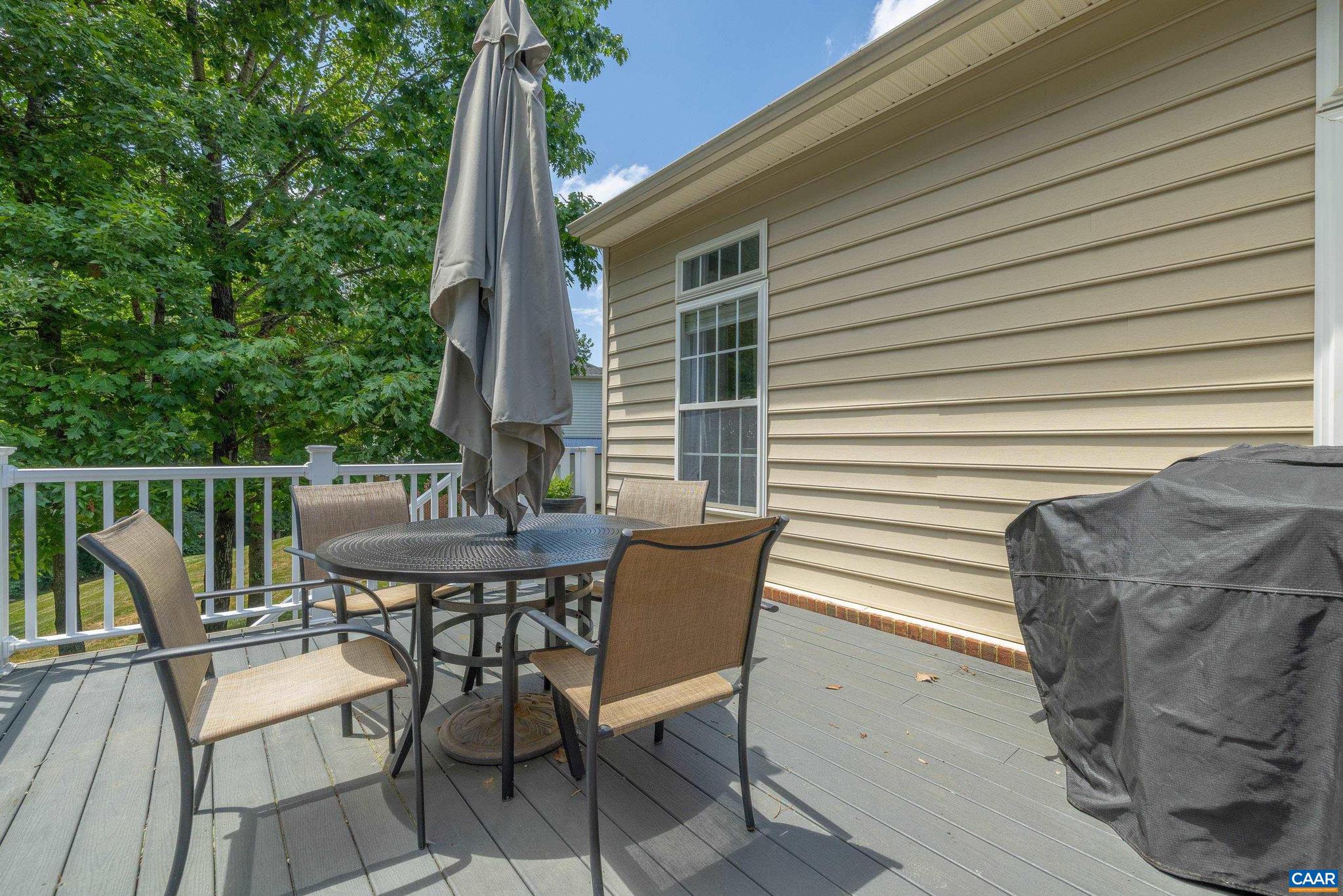 SPRING CREEK - Residential