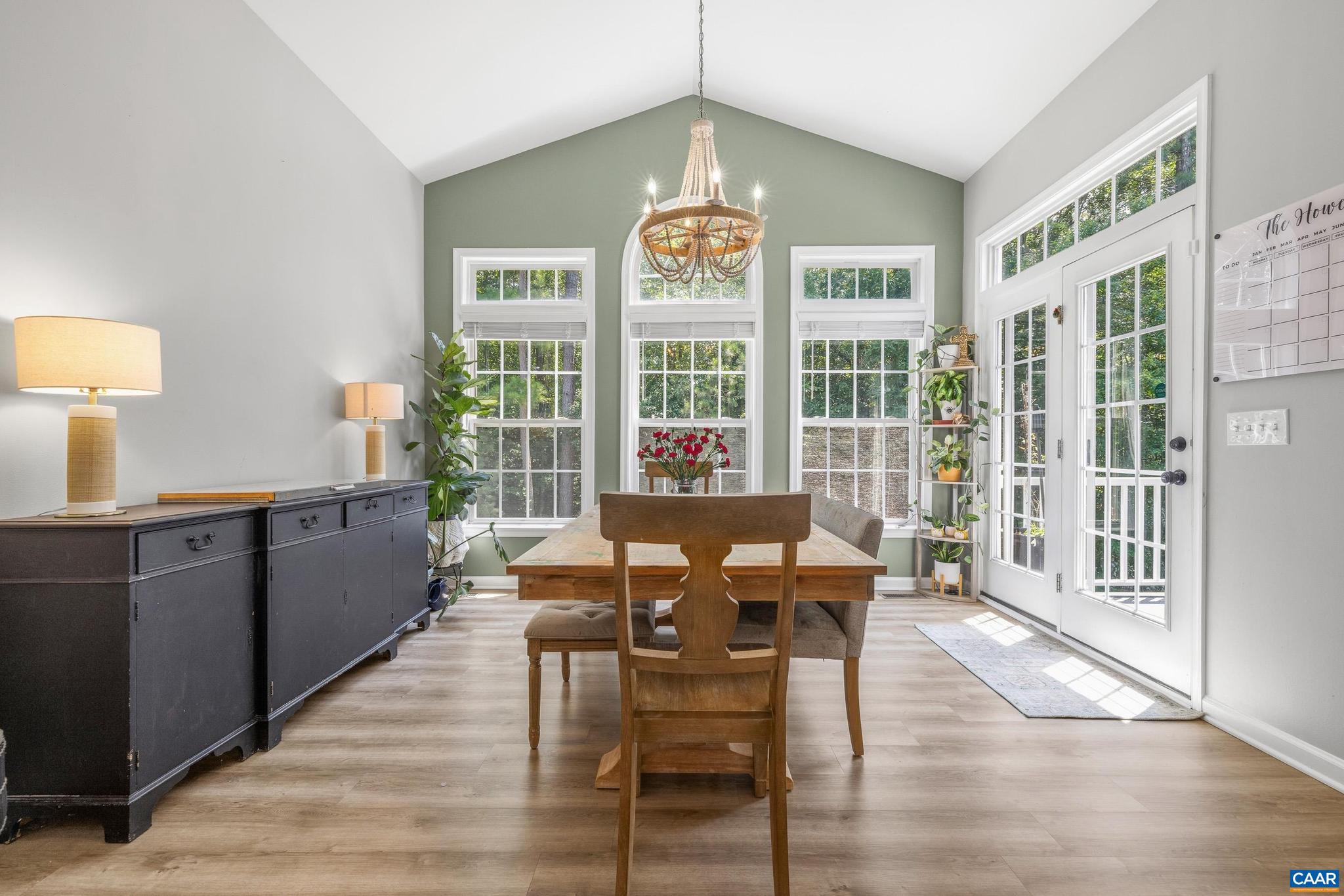 SPRING CREEK - Residential