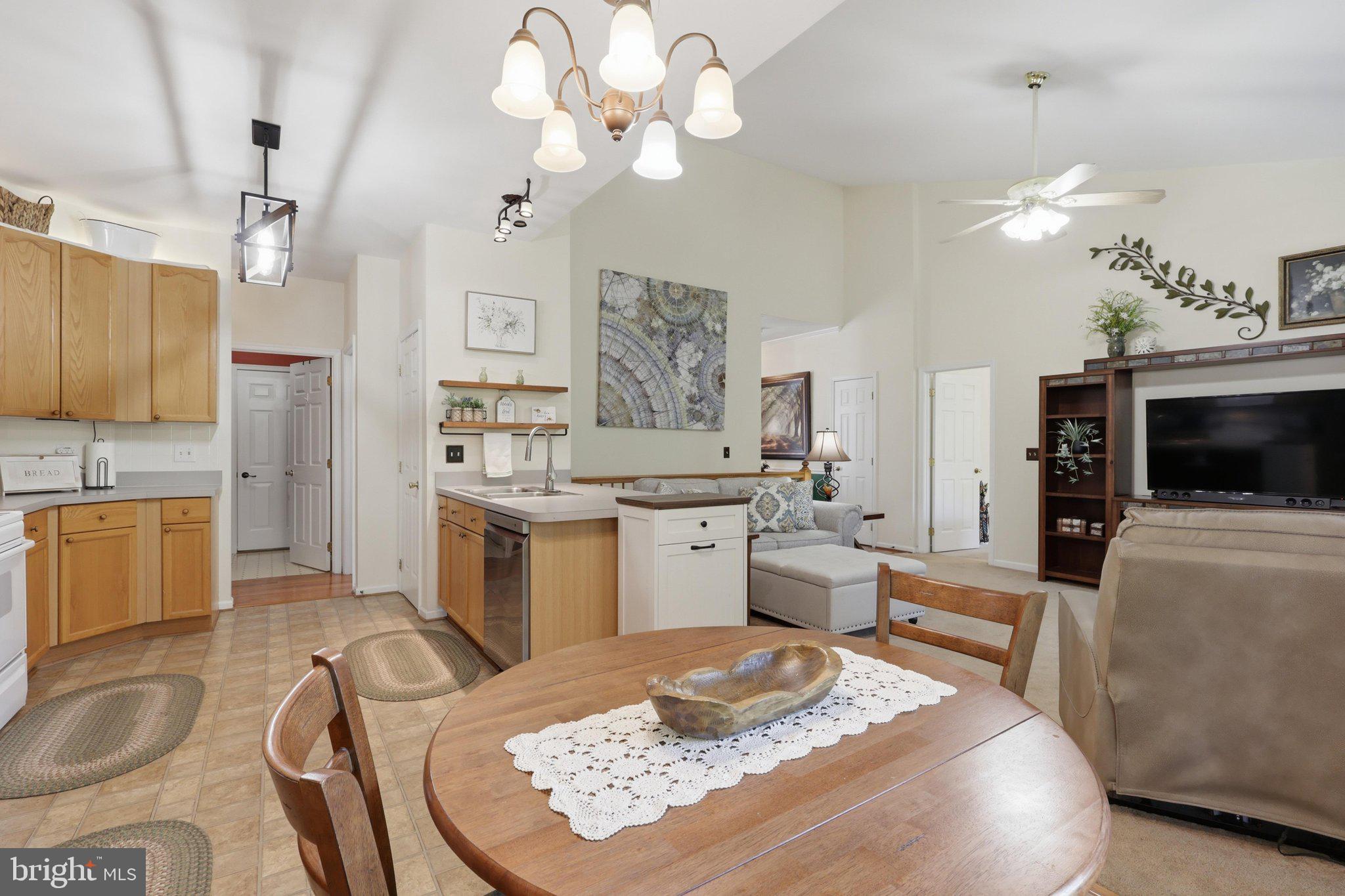 STONEBRIDGE - Residential