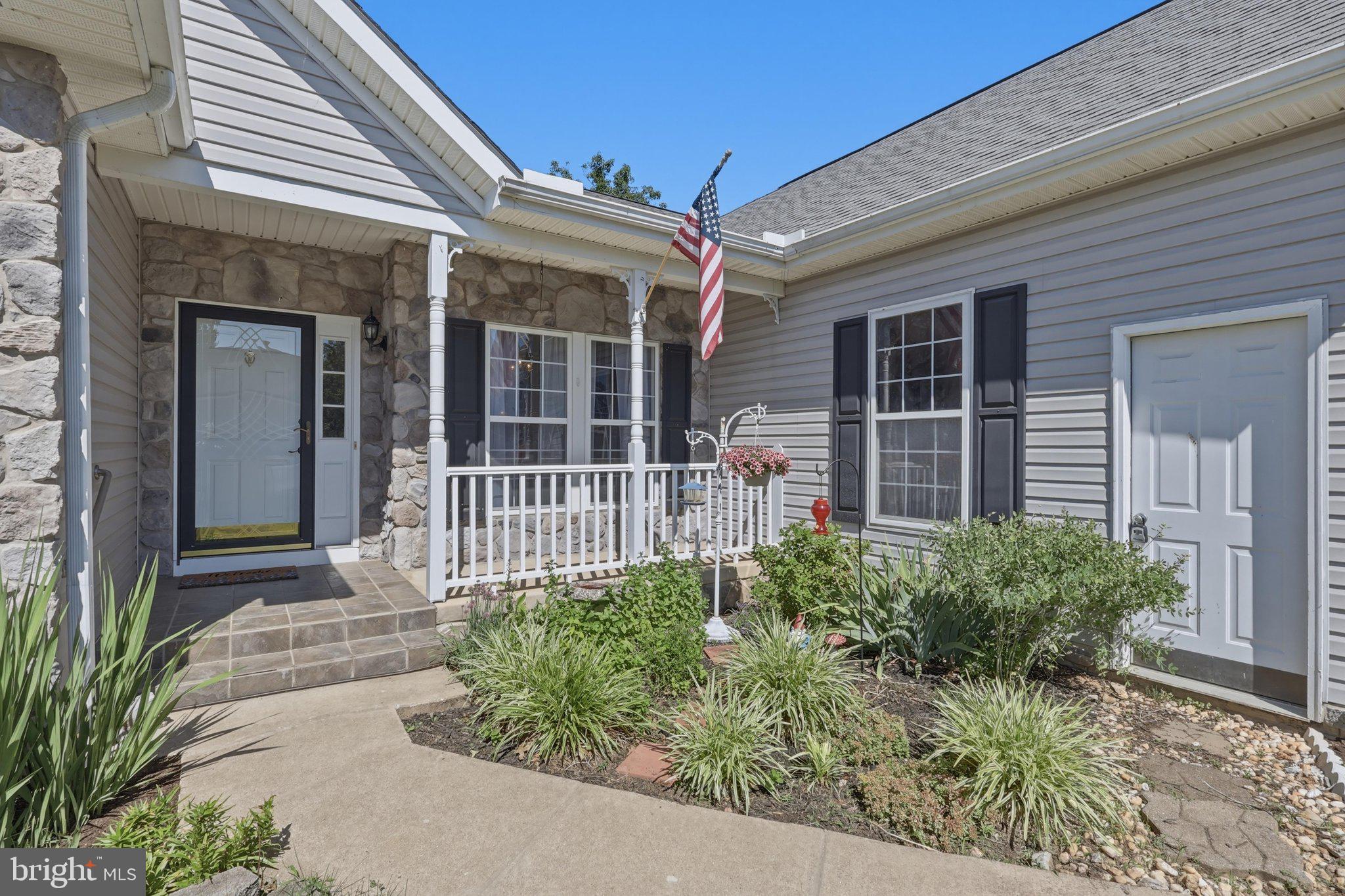 STONEBRIDGE - Residential