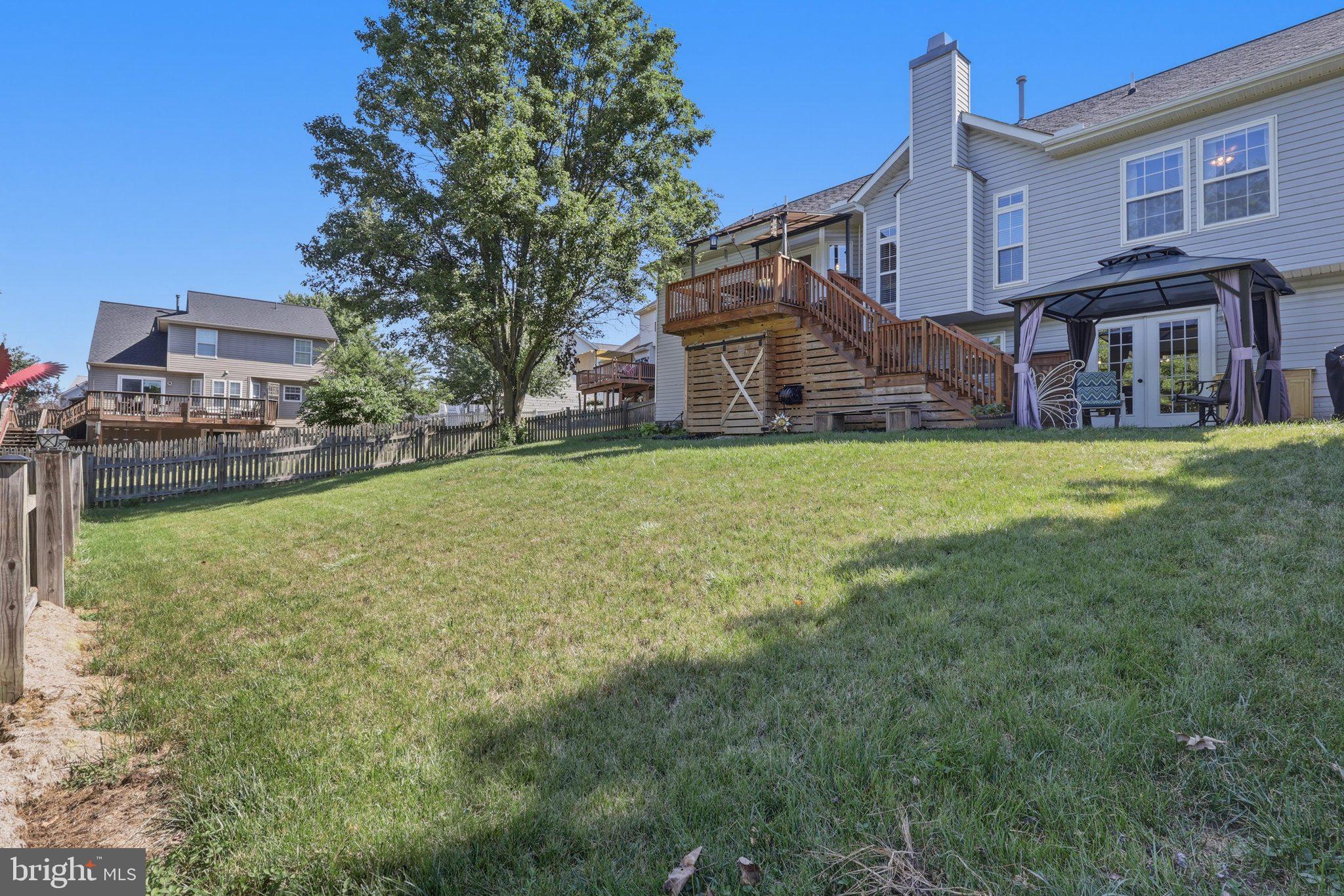 STONEBRIDGE - Residential
