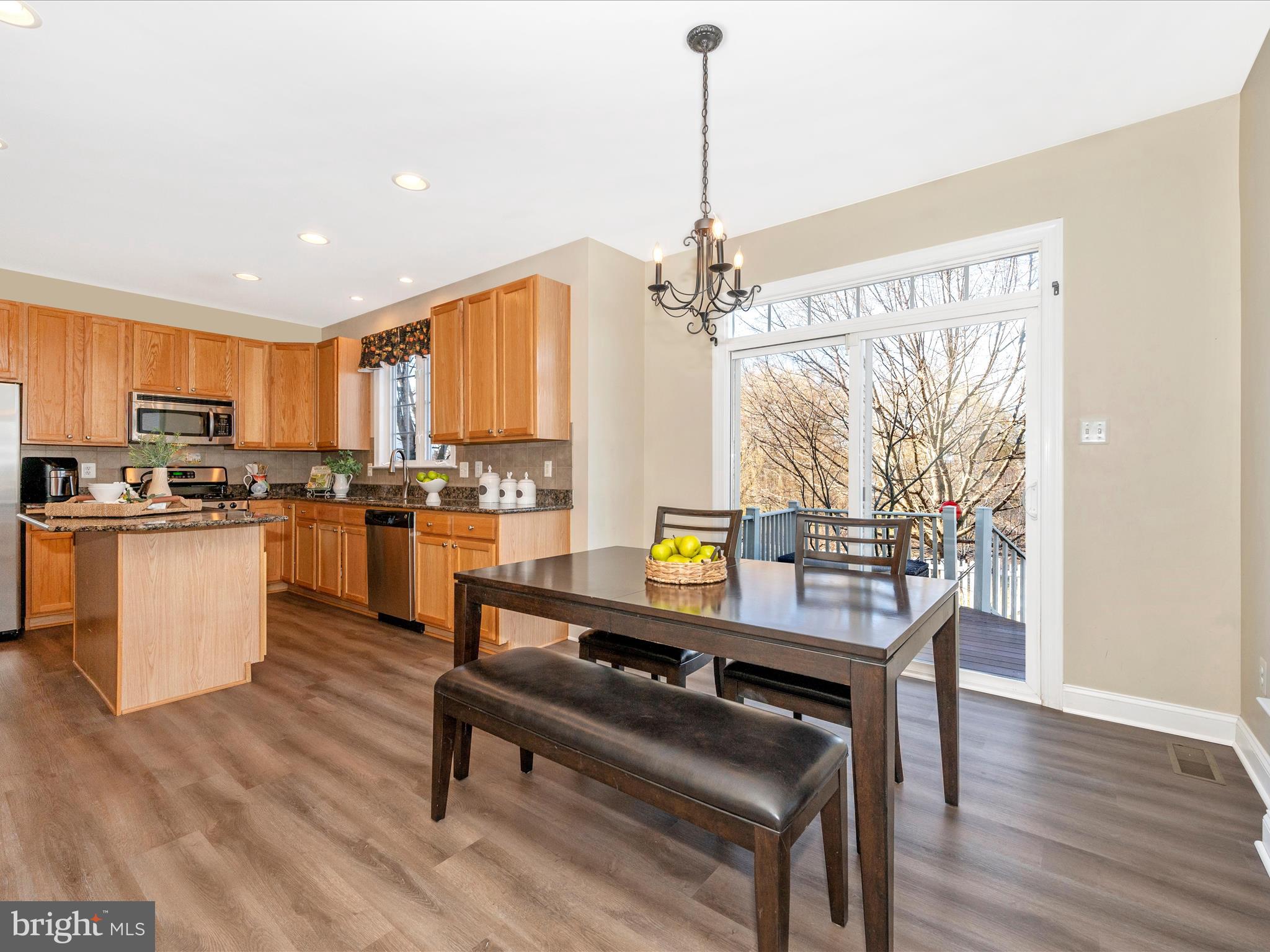 RIVER CREST II - Residential