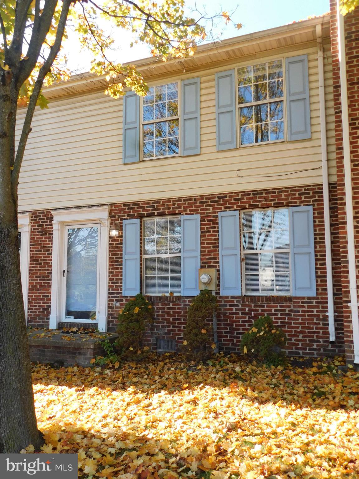 2 bedroom interior townhouse unit in convenient location to Route 7 and I-81.  Hardwood floors in living room, carpet in bedrooms.  Ebb heat w/window a/c units.  Washer / Dryer are in unit / left by previous tenant - but will not be replaced if they stop working.  Eat in kitchen with range and refrigerator. Rear yard is fenced and has deck and small attached storage building.  Application and fee, credit, criminal, security deposit and lease required.  NO SMOKERS 1 Small pet may be considered.