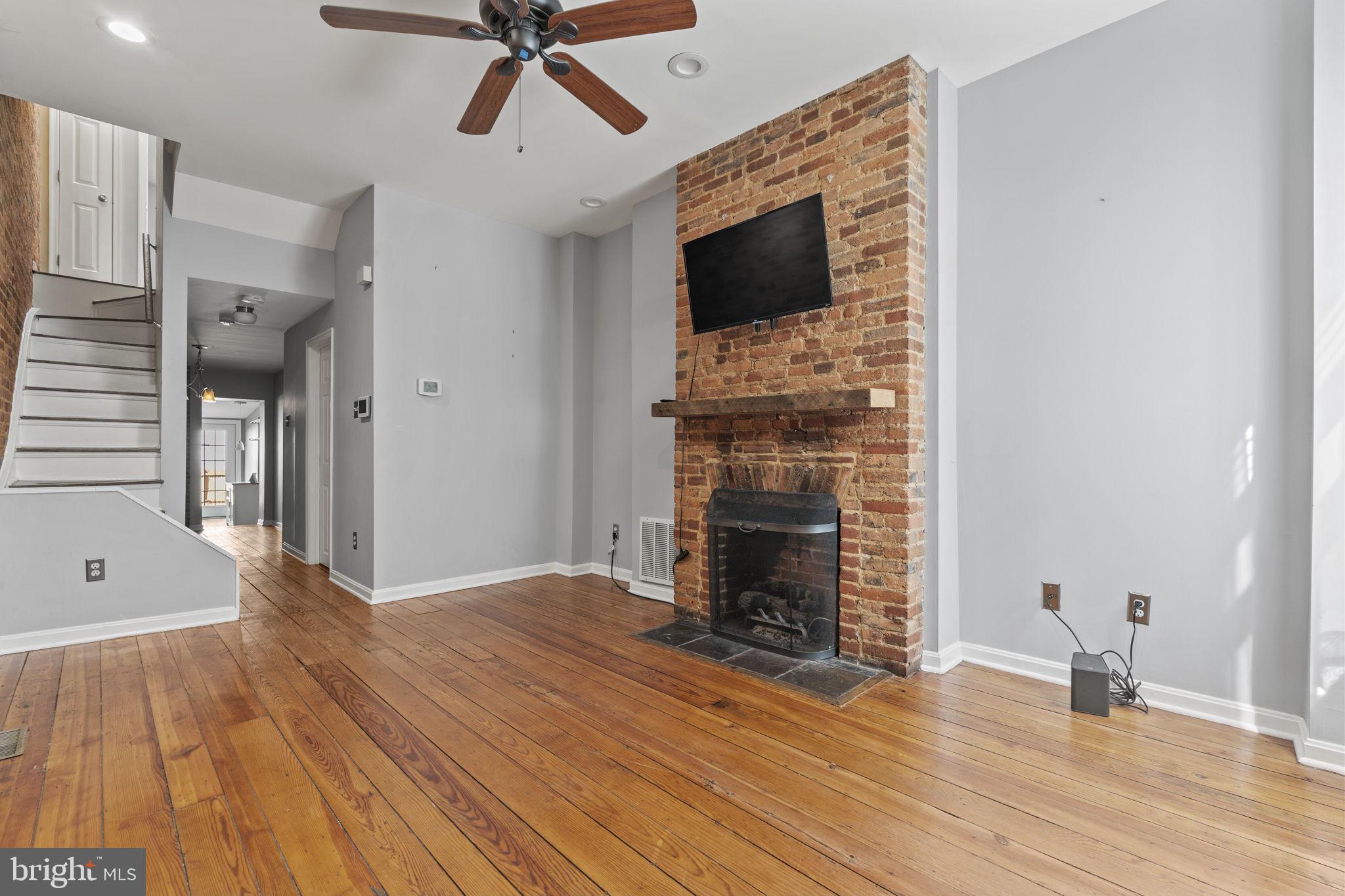 FEDERAL HILL HISTORIC DISTRICT - Residential Lease