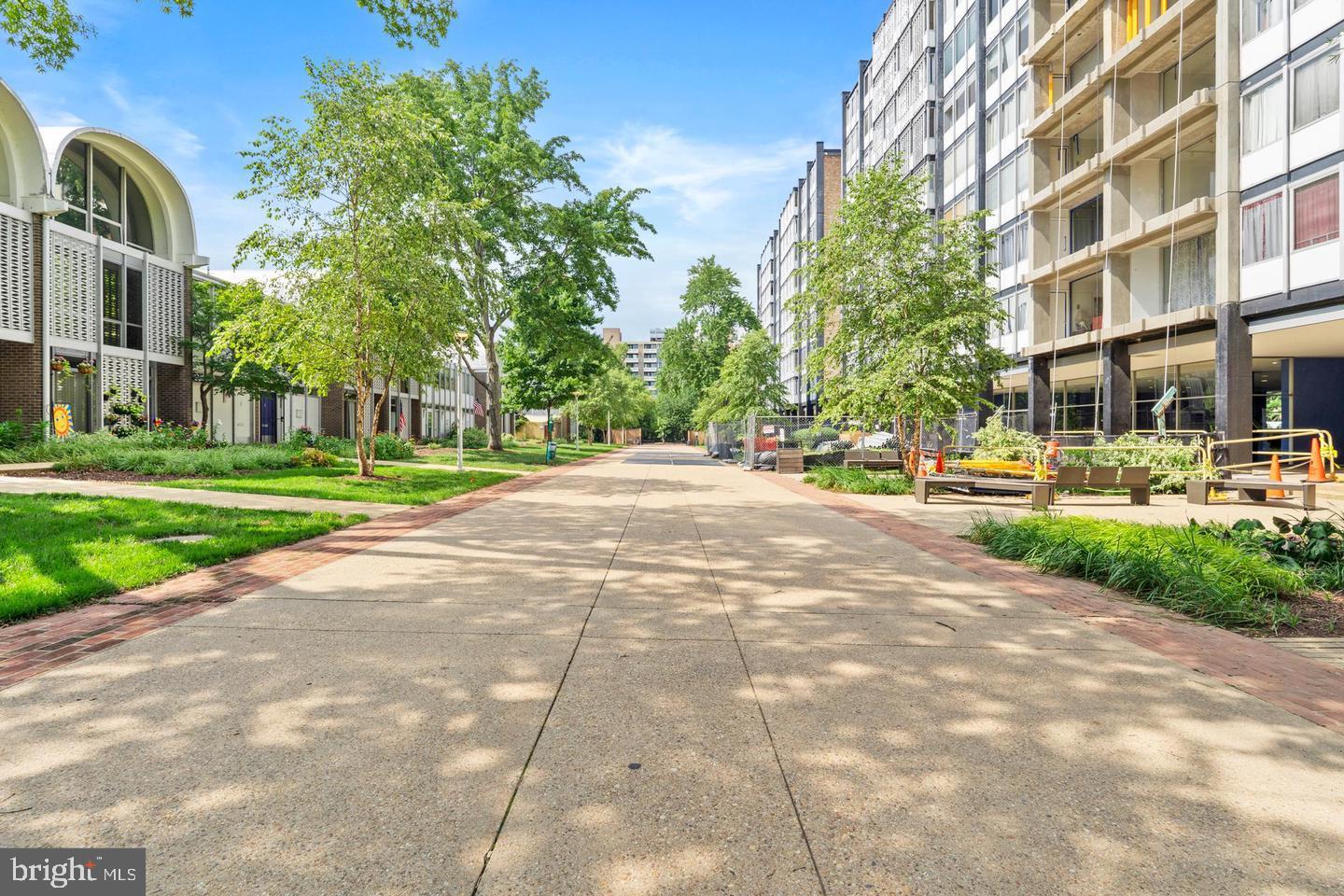 WATERFRONT - Residential