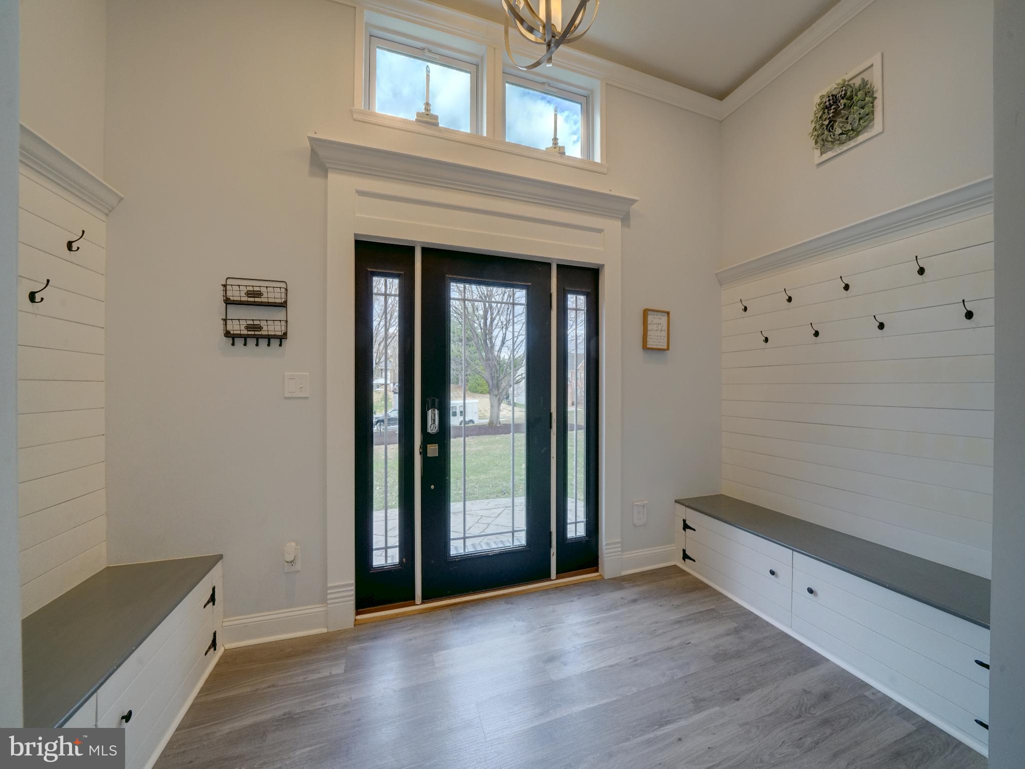 EMERALD VALLEY - Residential