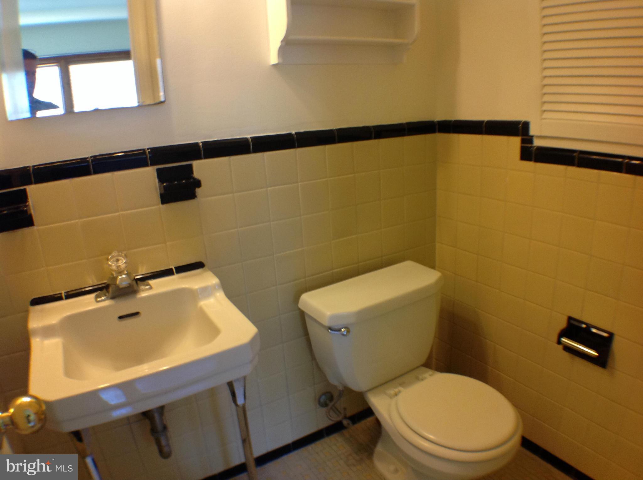 NORTH CHEVY CHASE - Residential Lease