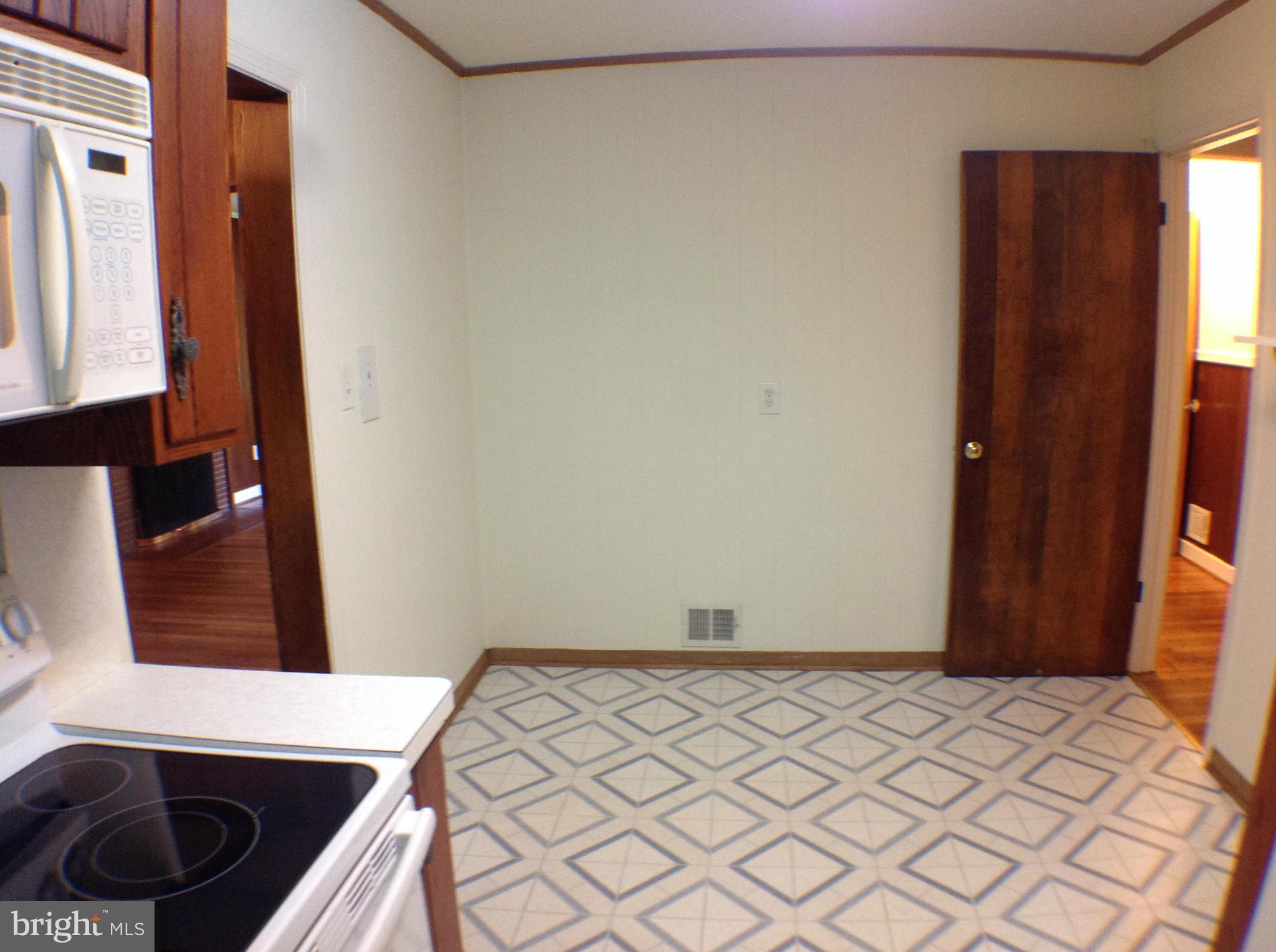 NORTH CHEVY CHASE - Residential Lease
