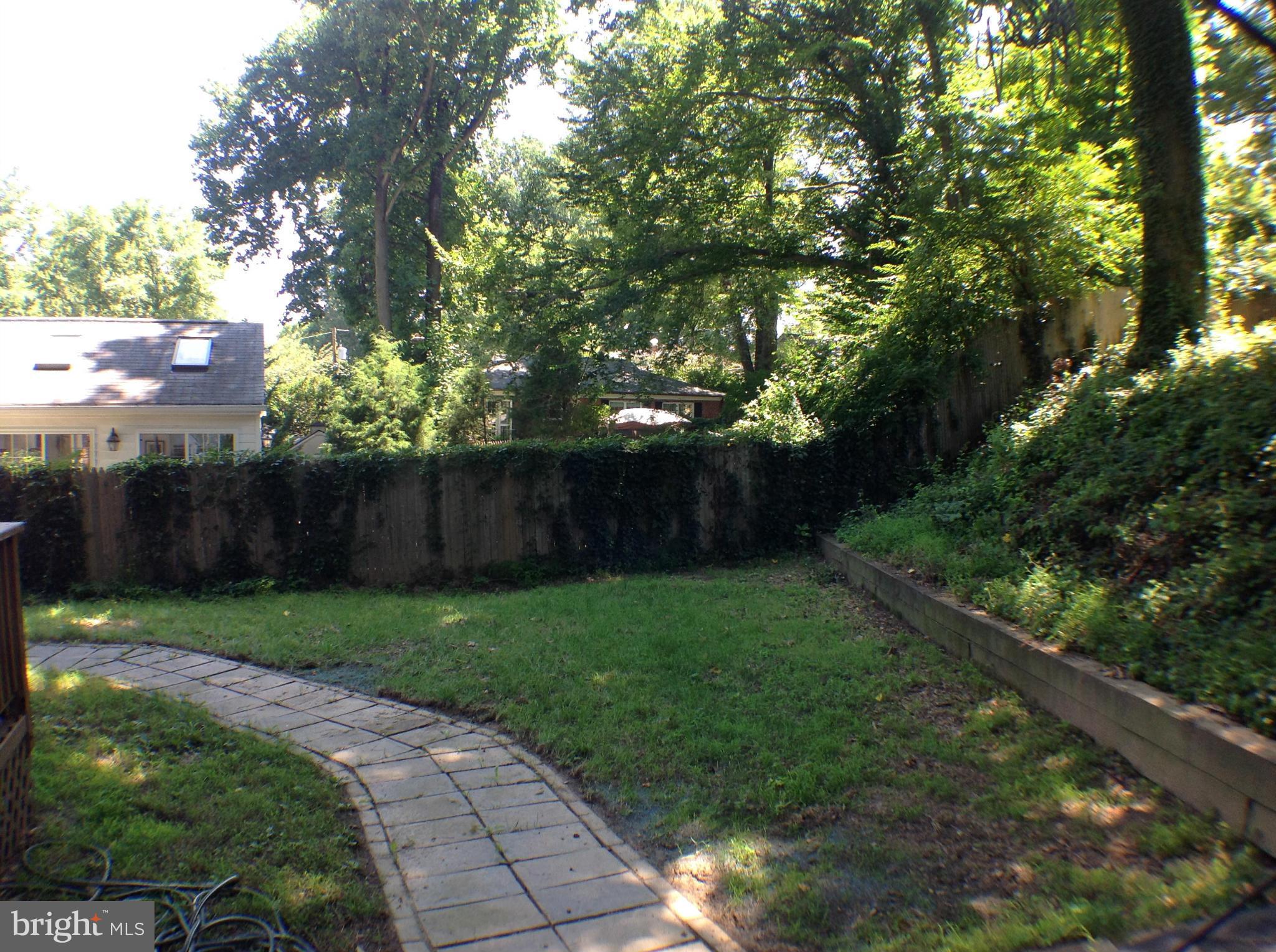 NORTH CHEVY CHASE - Residential Lease