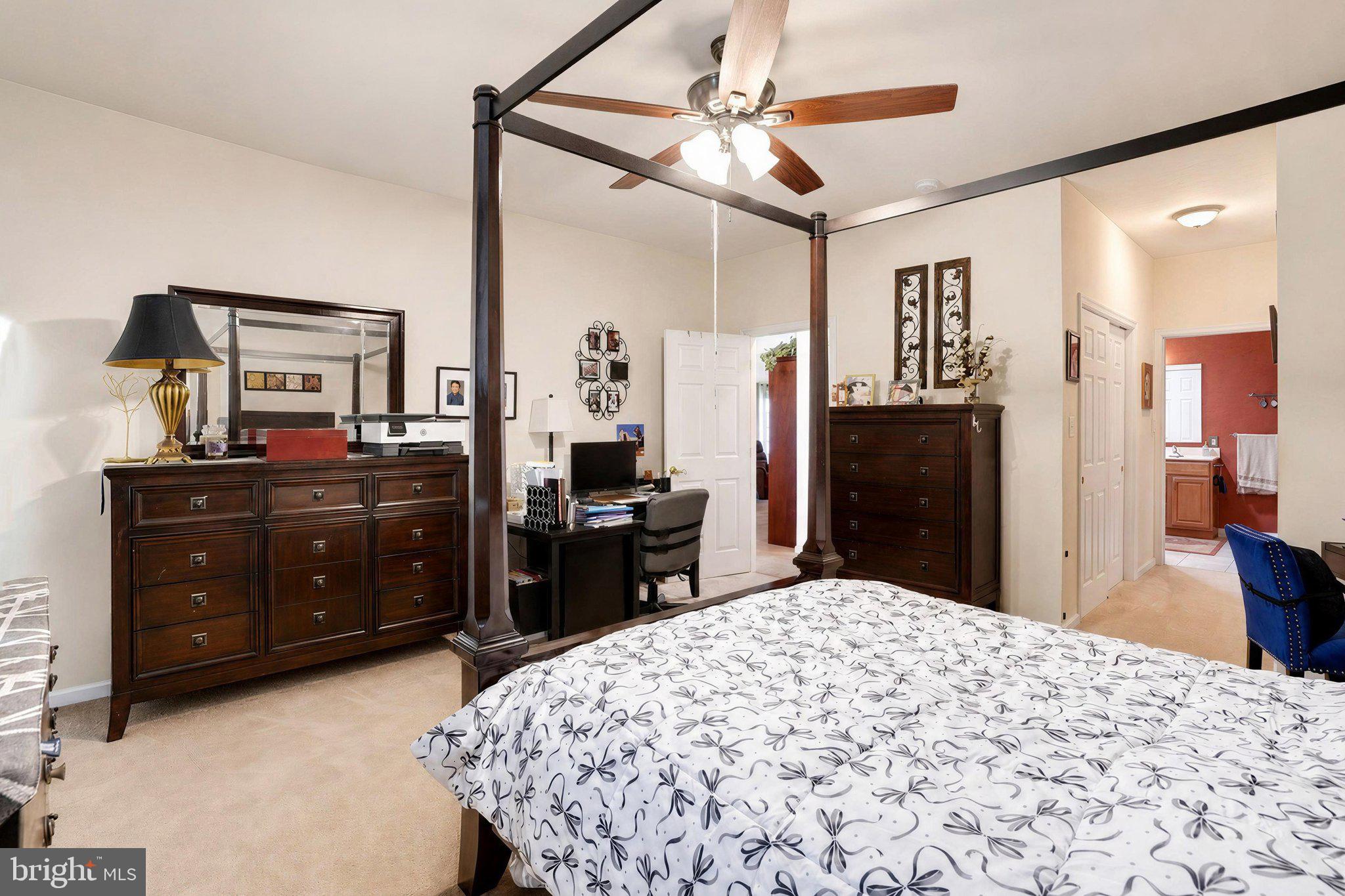 JACKSON HEIGHTS - Residential