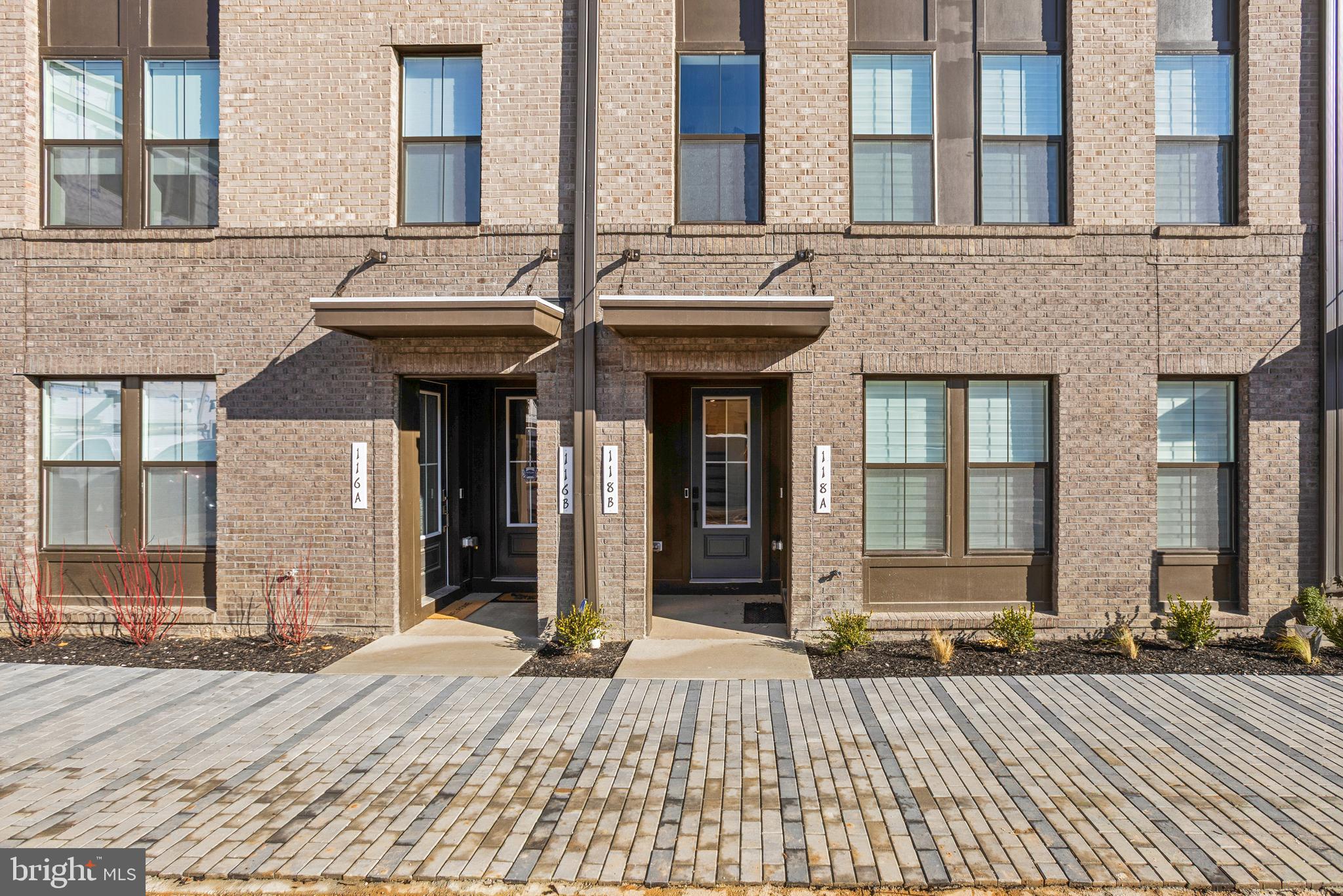 LOCKE LANDING - Residential