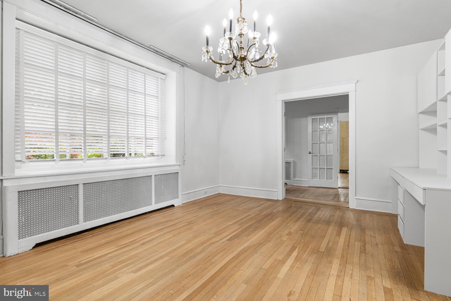 GERMANTOWN (EAST) - Residential