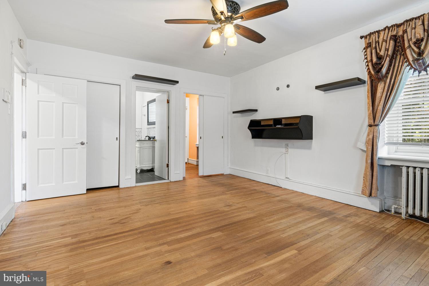 GERMANTOWN (EAST) - Residential