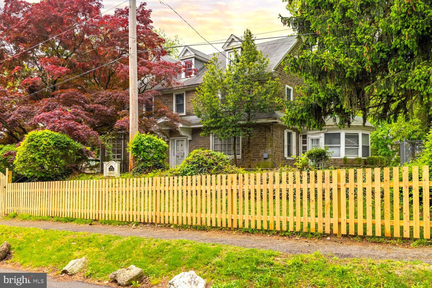 GERMANTOWN (EAST) - Residential