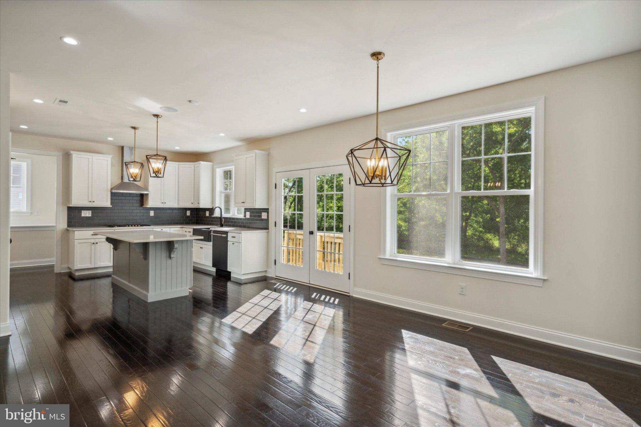 WYNNEWOOD VALLEY - Residential