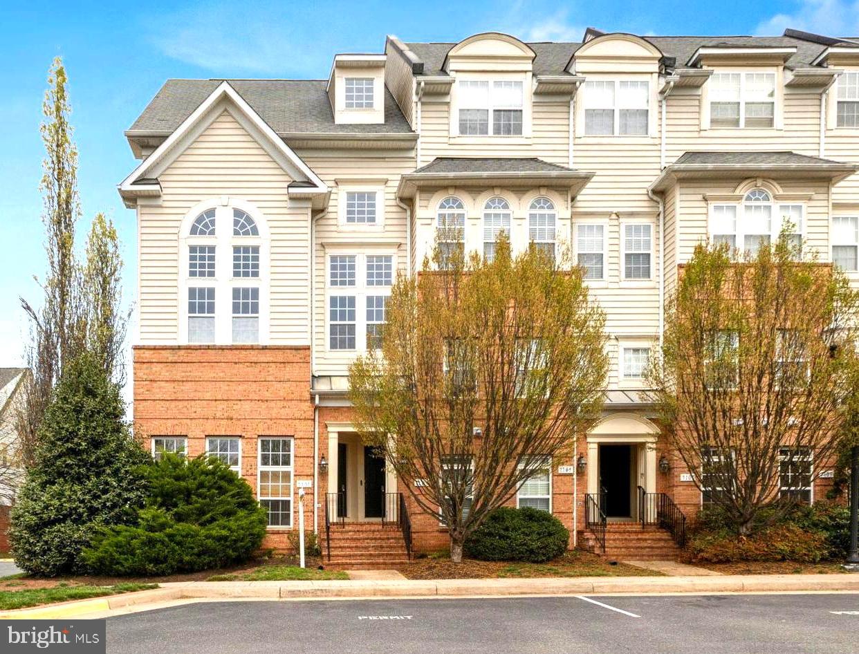 Welcome home to this beautifully updated end-unit townhome style condo offering the perfect blend of style, space, and convenience in one of the area’s most commuter-friendly locations. Filled with natural light, the open-concept main level features a spacious living and dining areas! The gourmet kitchen is sure to impress with granite countertops, upgraded cabinetry, a walk-in pantry, and abundant prep space perfect for hosting, meal prepping, or cozy nights at home. A conveniently located powder room and attached garage with built-in storage shelving add both function and flexibility. Upstairs, retreat to the primary suite featuring a tray ceiling, ceiling fan, walk-in closet w/ built-ins, and en-suite bath with dual vanities, soaking tub, and separate shower. The secondary bedroom is generously sized and offers private access to the rear deck, an ideal spot for morning coffee, reading, or unwinding after work. Bedroom-level laundry with washer and dryer adds everyday convenience. Additional updates include a newly installed hot water heater (2023), providing peace of mind for years to come. Ideally located near I-66, Route 29, and Route 55, this home offers easy access to major commuter routes, making trips to Northern Virginia, Gainesville, Haymarket, and beyond incredibly convenient. Enjoy being just minutes from Virginia Gateway featuring Harris Teeter, popular restaurants, breweries, shopping, fitness studios, and entertainment. Outdoor lovers will appreciate nearby Conway Robinson State Forest and Stonewall Golf Club, while music fans can enjoy live events at Jiffy Lube Live. Historic Downtown Haymarket is also just a short walk or drive away, offering charming local shops, coffee spots, variety of restaurants, and community events.