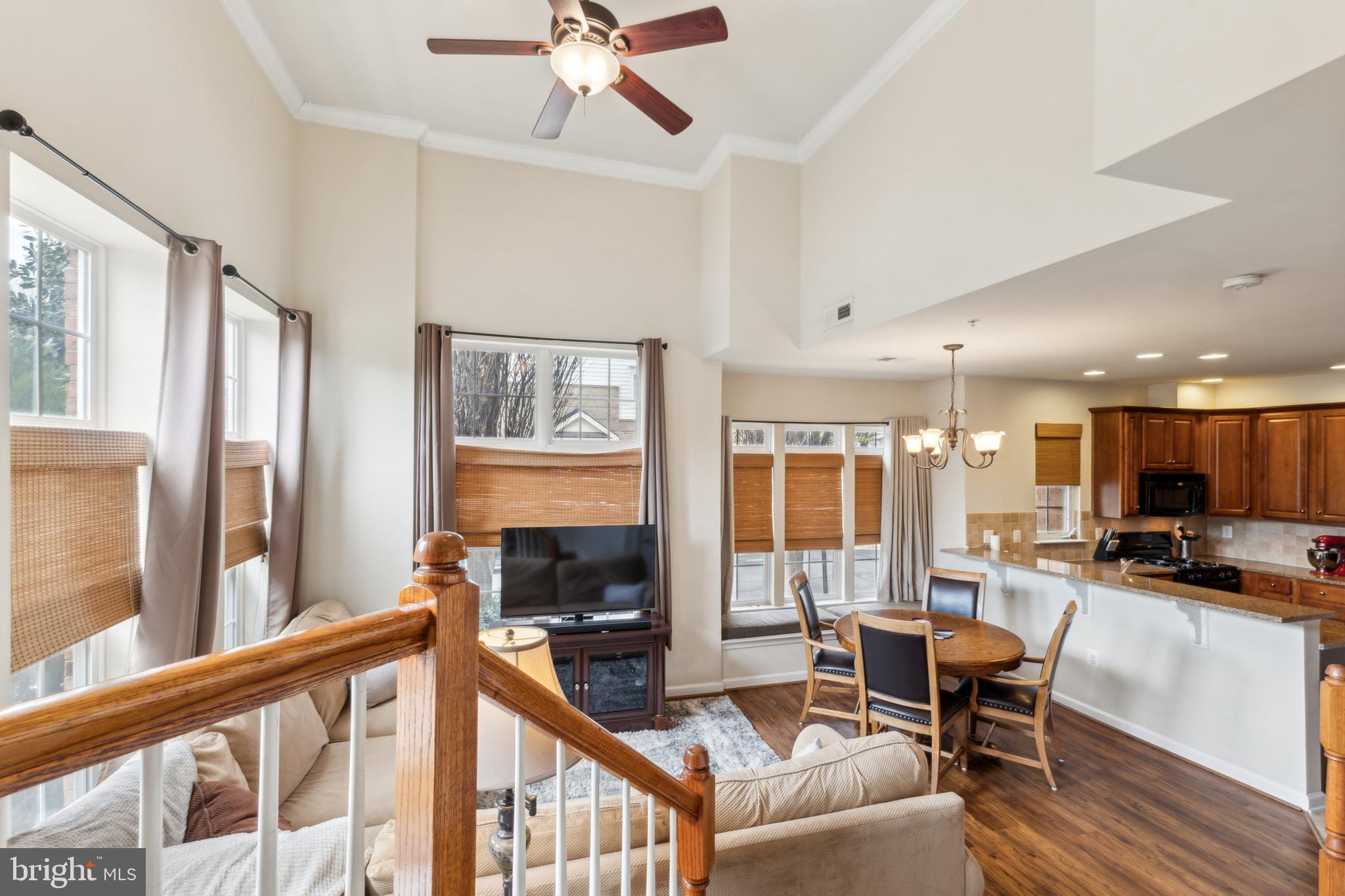 THE TOWNES AT VILLAGE PLACE - Residential
