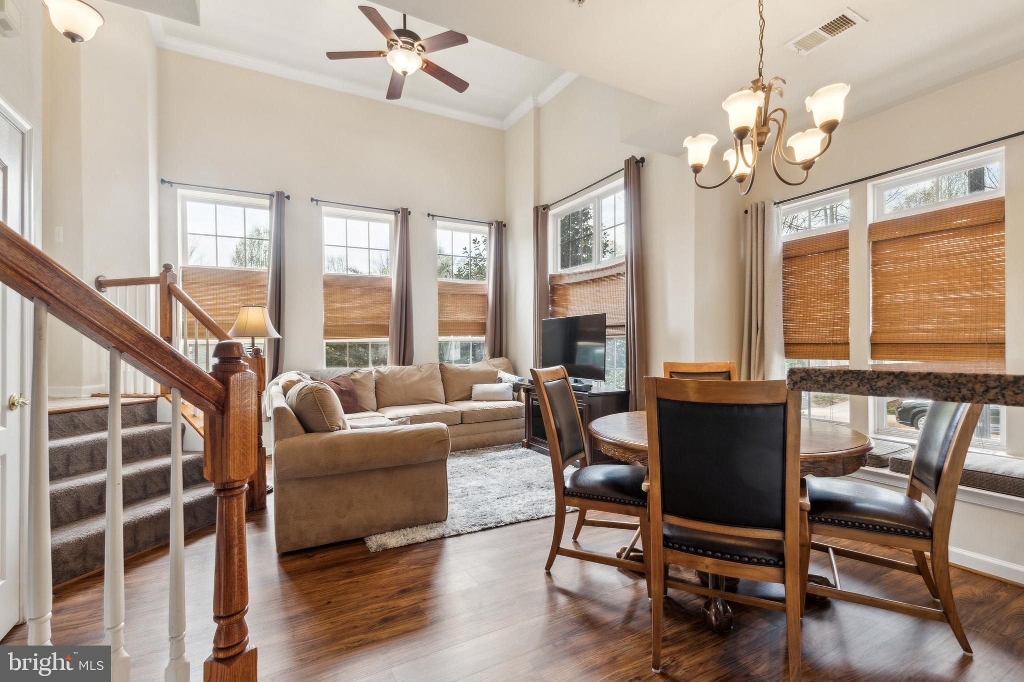 THE TOWNES AT VILLAGE PLACE - Residential