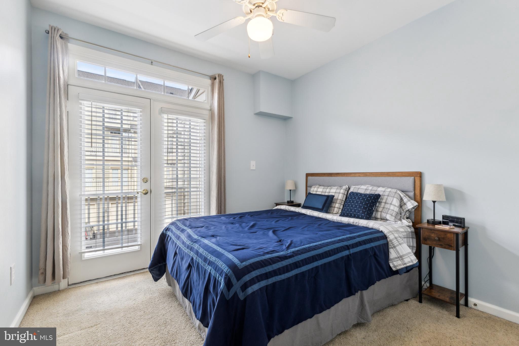THE TOWNES AT VILLAGE PLACE - Residential