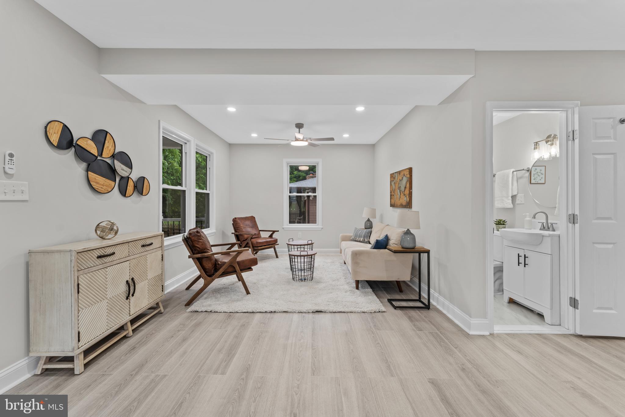 WINDSOR  MILL - Residential