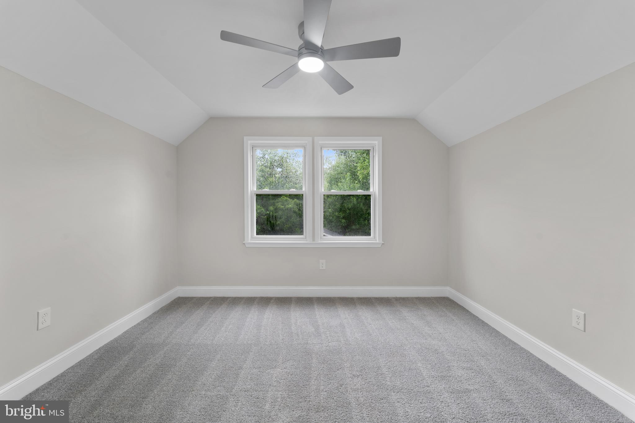 WINDSOR  MILL - Residential