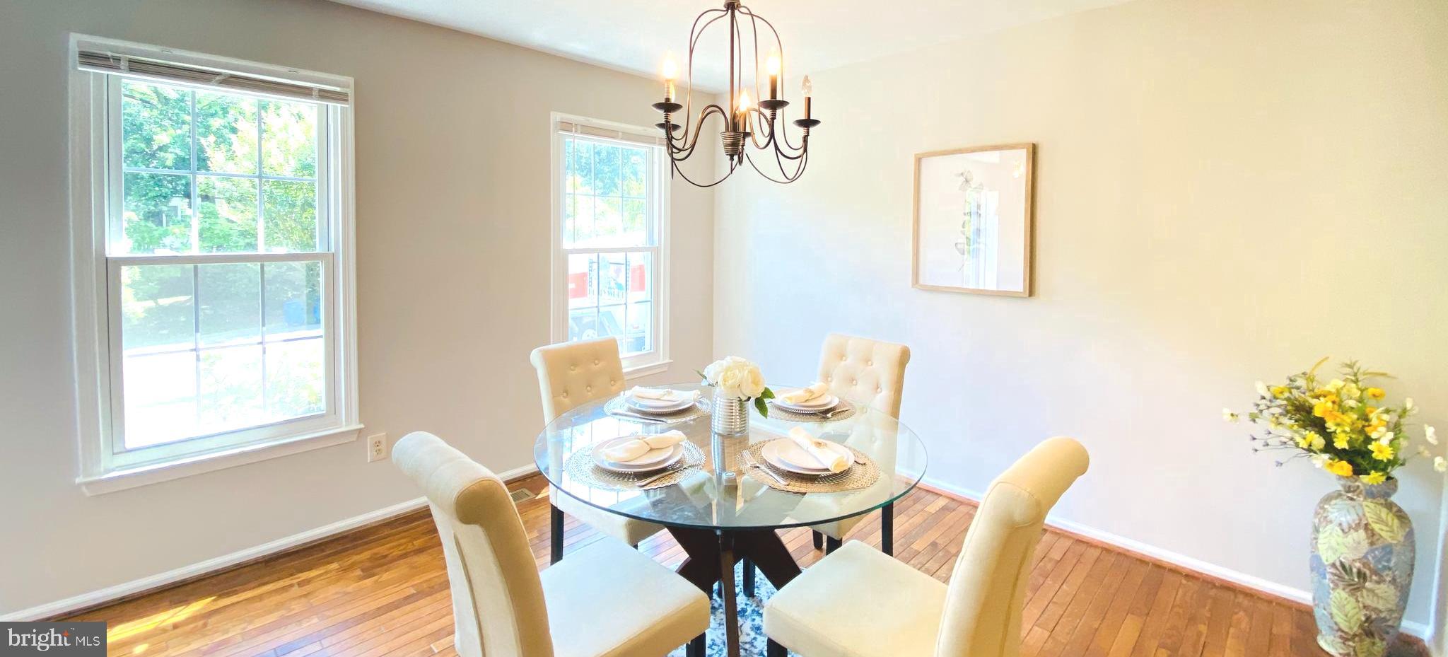 WOLF TRAP GREEN - Residential