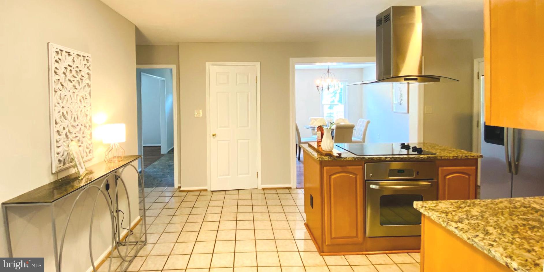 WOLF TRAP GREEN - Residential