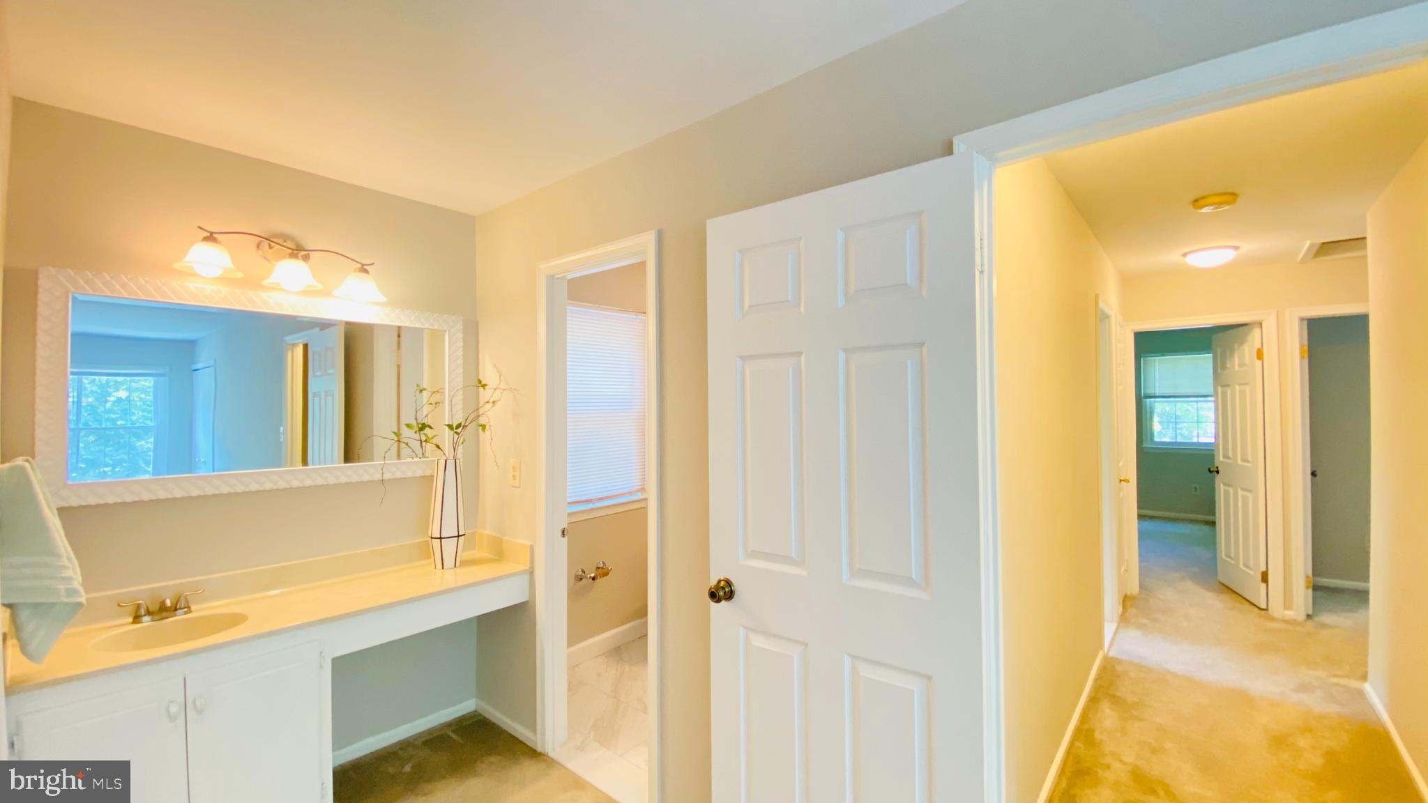WOLF TRAP GREEN - Residential