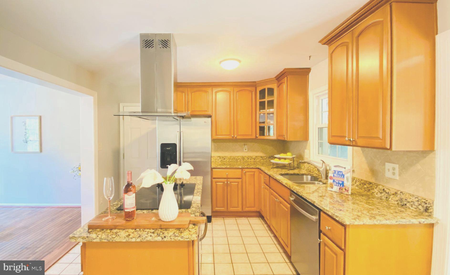WOLF TRAP GREEN - Residential