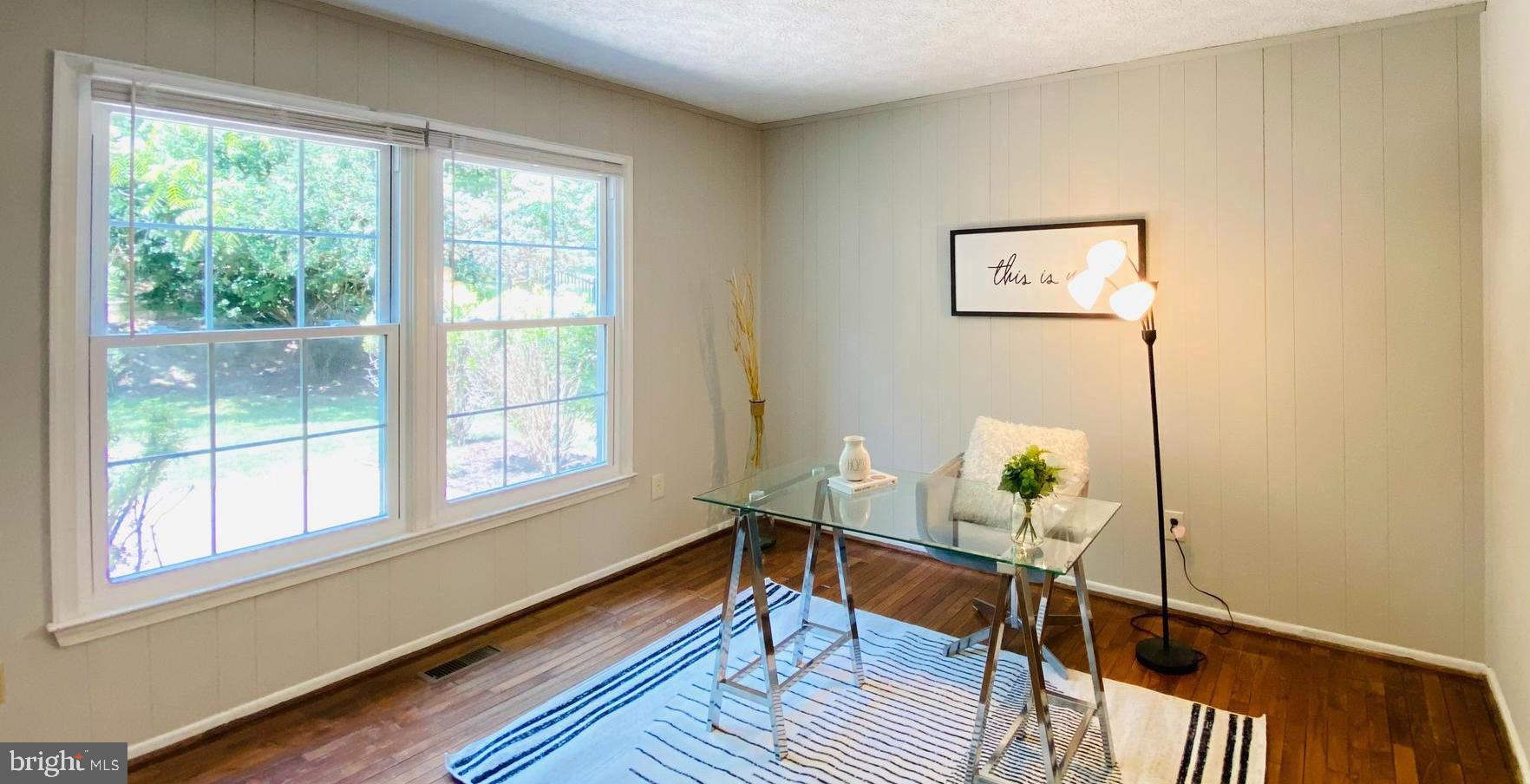 WOLF TRAP GREEN - Residential