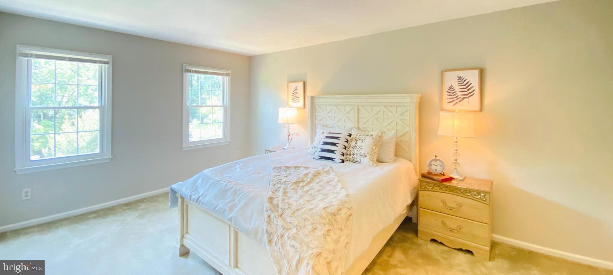 WOLF TRAP GREEN - Residential