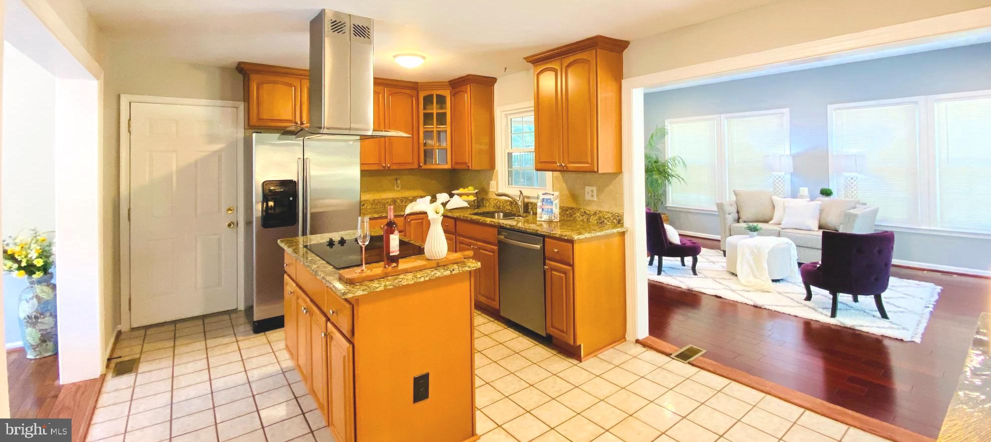 WOLF TRAP GREEN - Residential